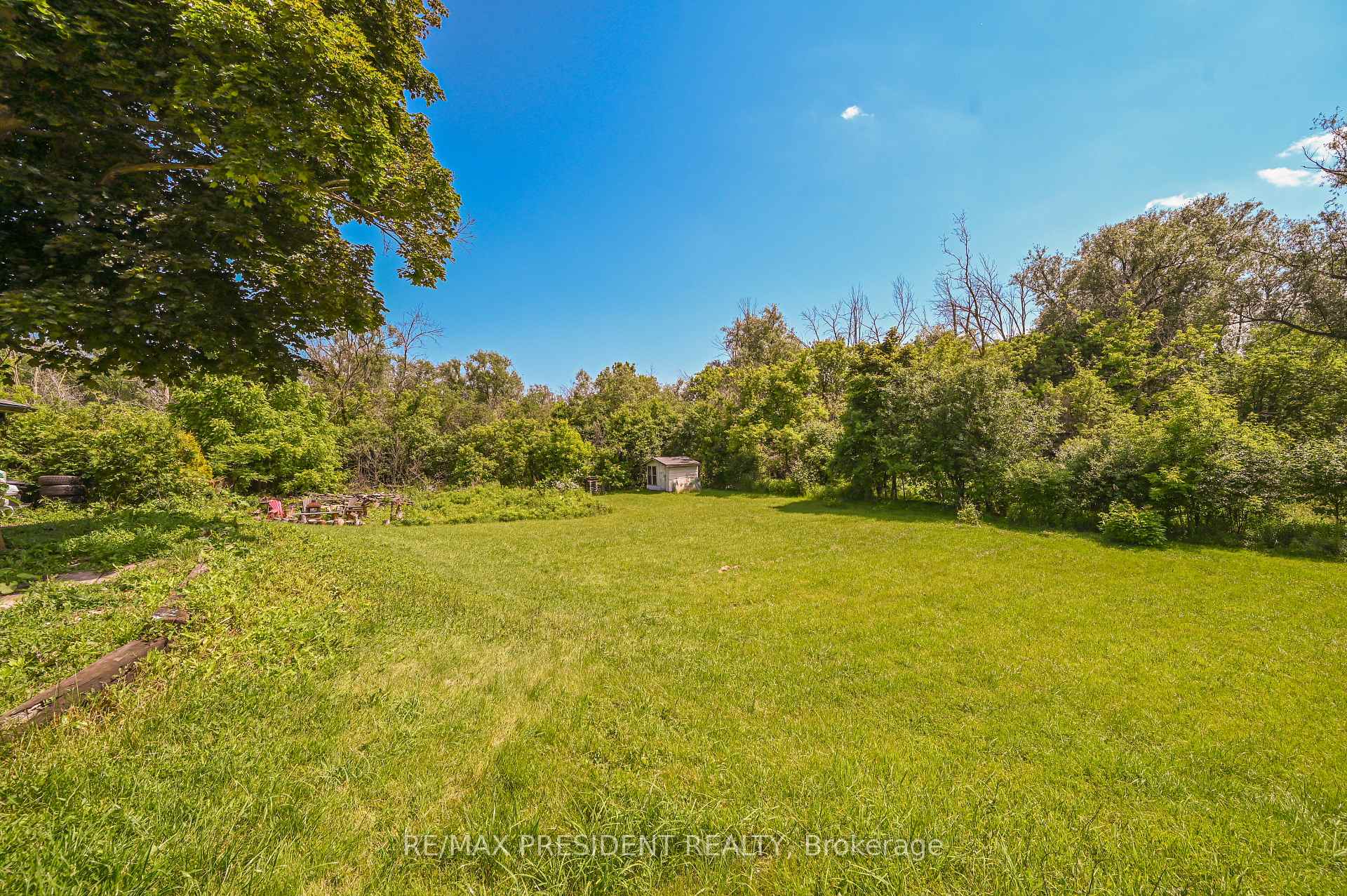 Photo 84 of 61 Royce Avenue, Brampton, Downtown Brampton — HOMEH