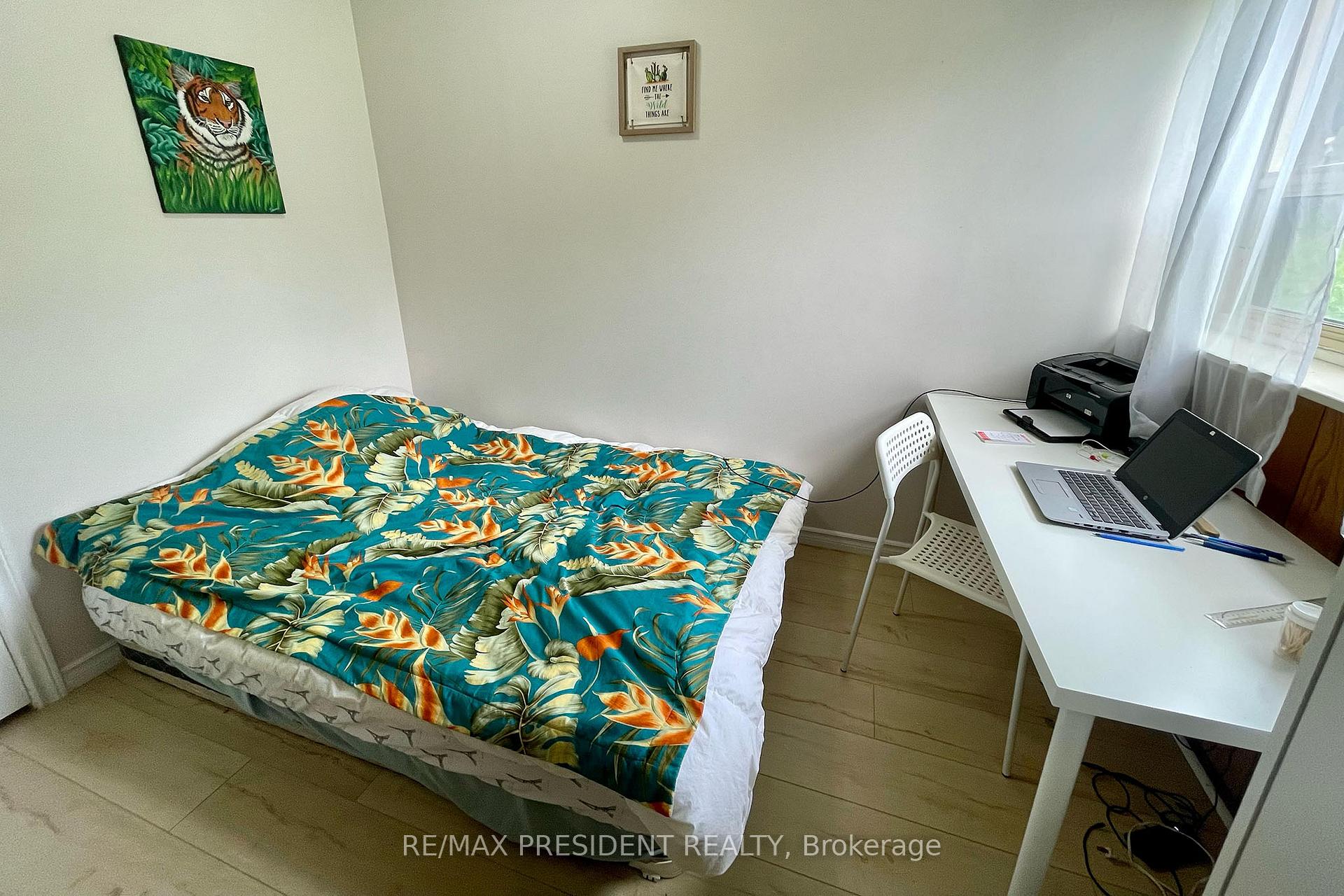 Photo 47 of 61 Royce Avenue, Brampton, Downtown Brampton — HOMEH