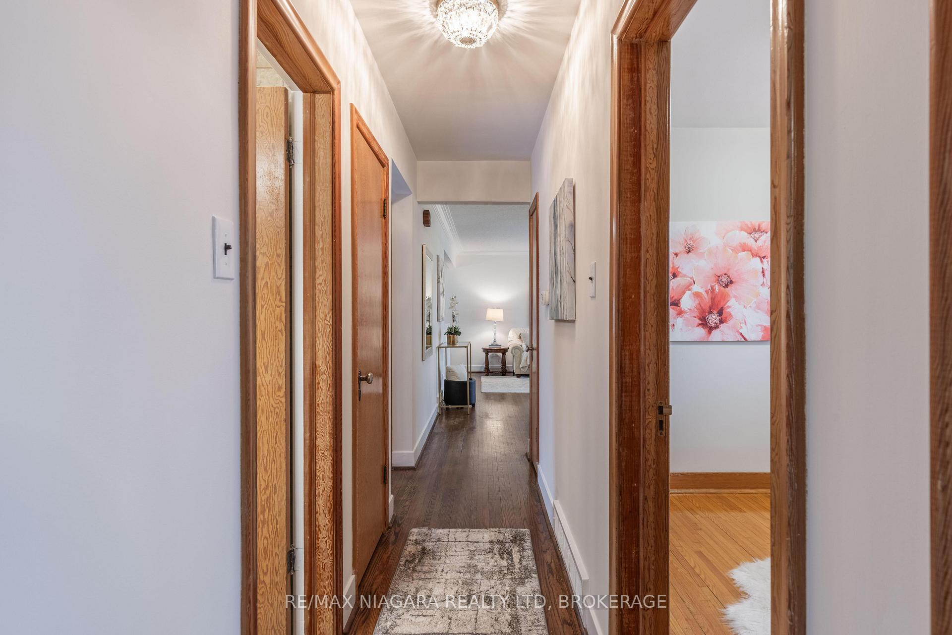 Photo 11 of 62 Masterson Drive, St. Catharines, Glendale/Glenridge — HOMEH