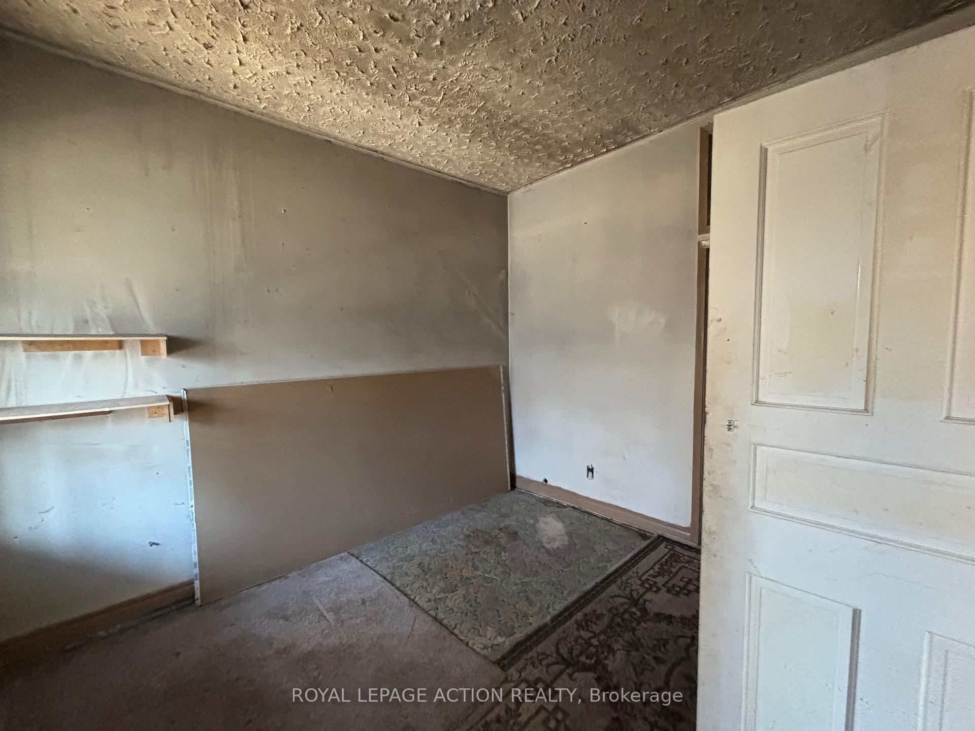 Photo 9 of 85 Wood Street E, Hamilton, North End — HOMEH