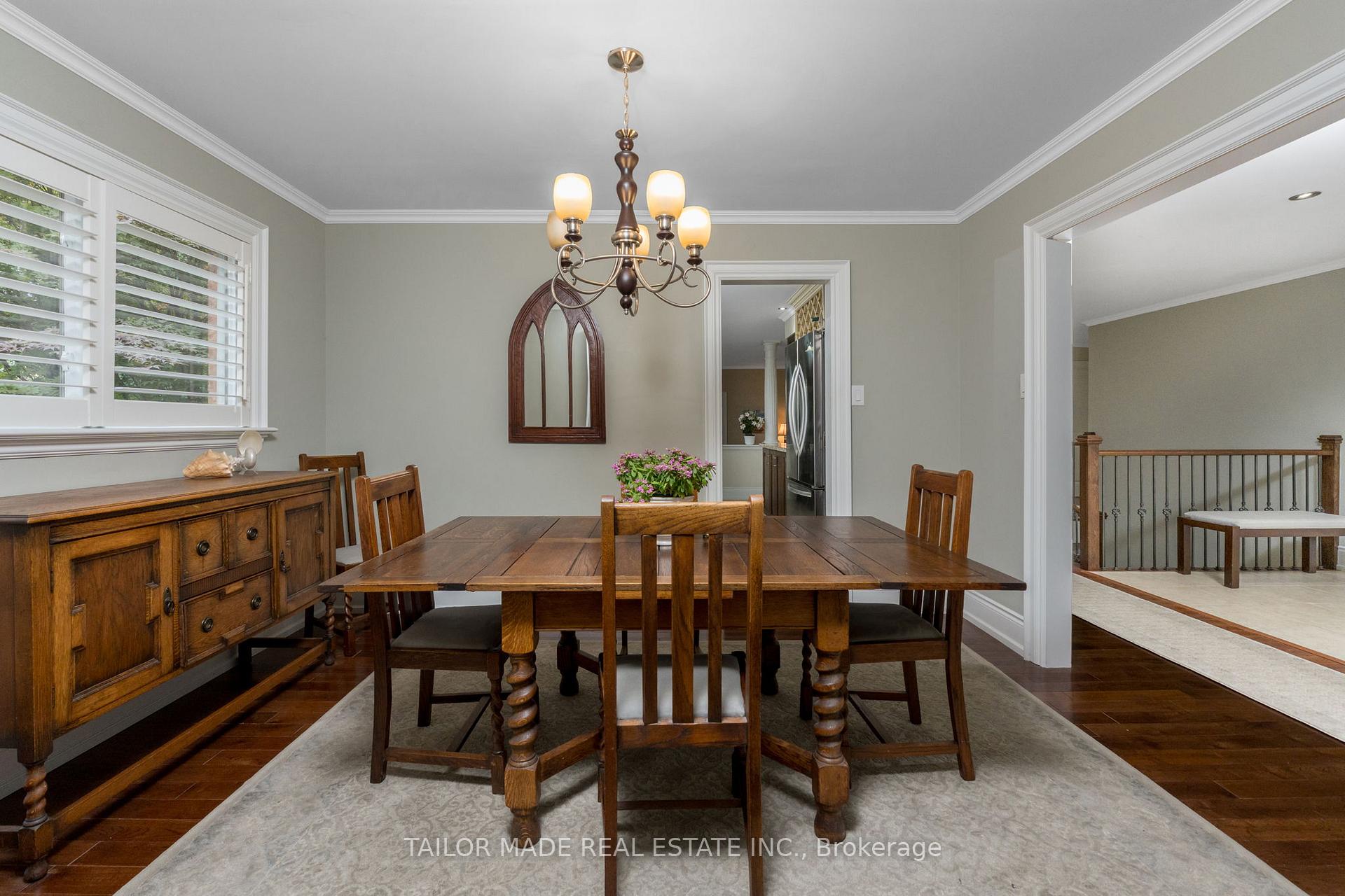 Photo 16 of 20 Lennox Court, Brampton, Snelgrove — HOMEH