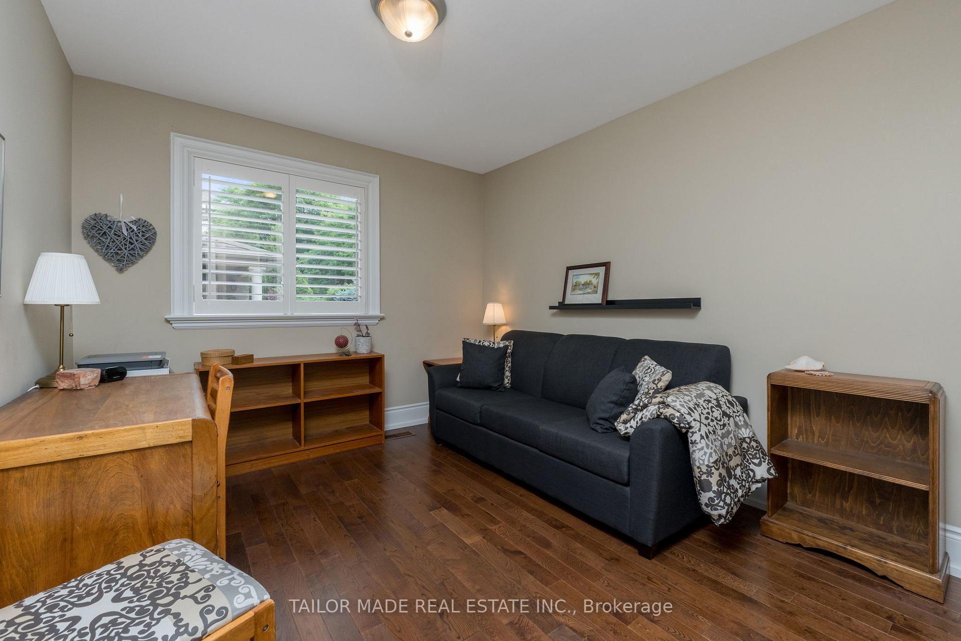 Photo 23 of 20 Lennox Court, Brampton, Snelgrove — HOMEH