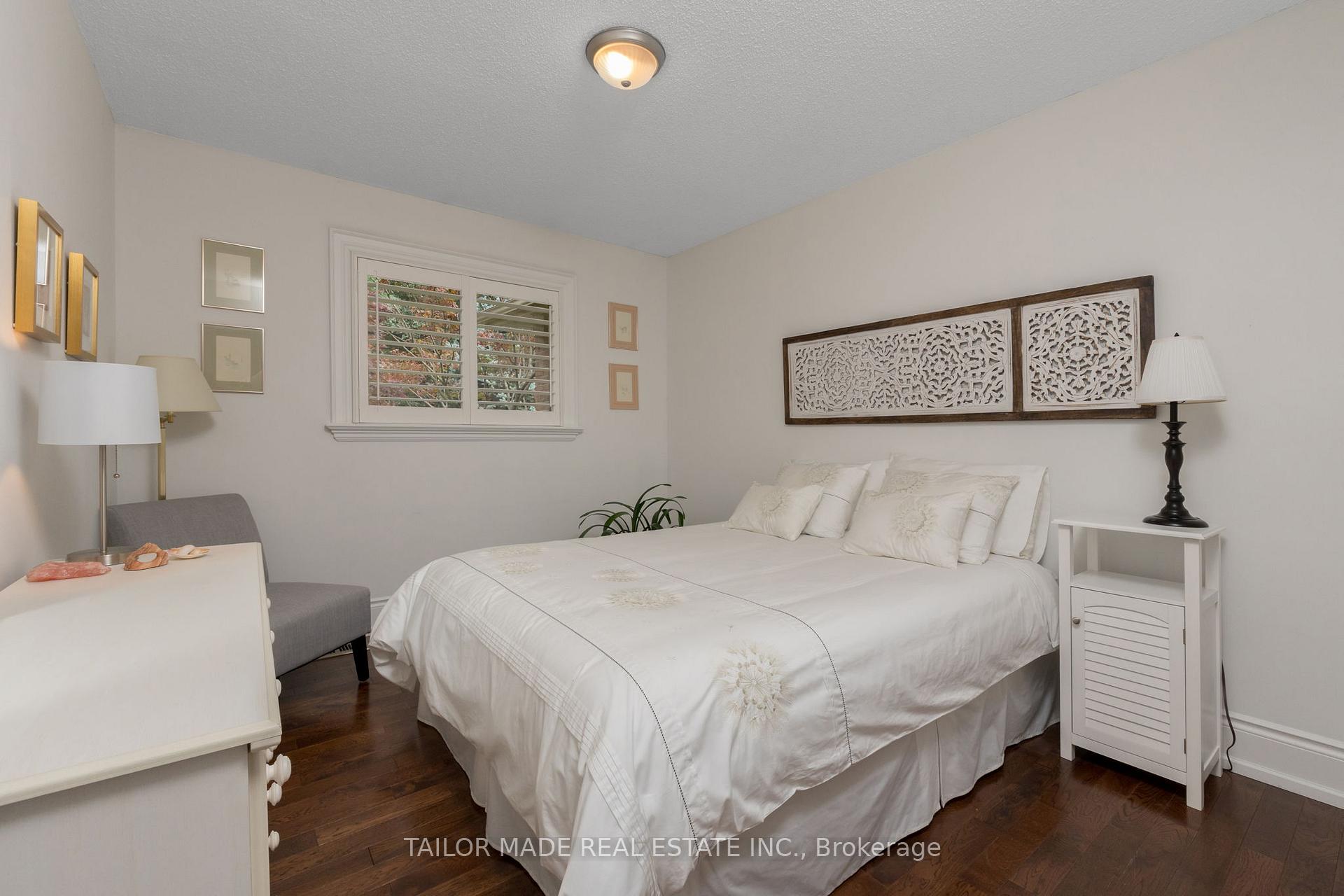 Photo 24 of 20 Lennox Court, Brampton, Snelgrove — HOMEH