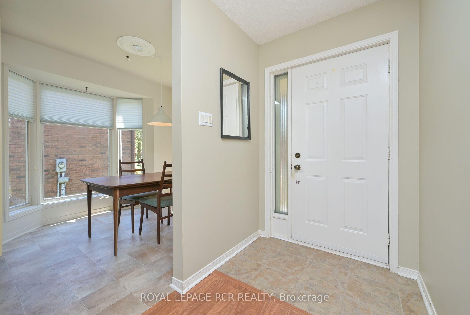 Photo 5 of 8 Green Briar Road, New Tecumseth, Alliston — HOMEH