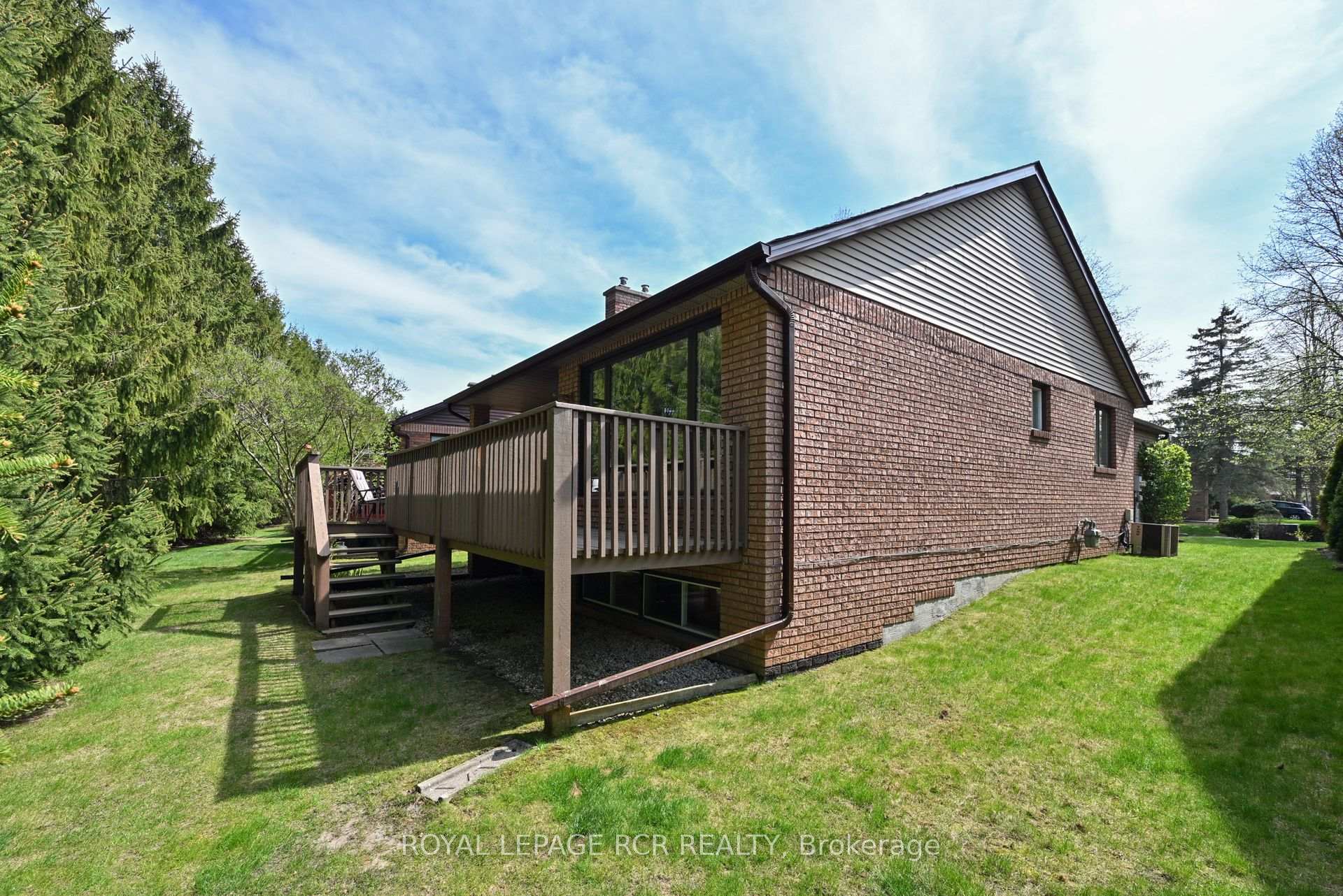 Photo 31 of 8 Green Briar Road, New Tecumseth, Alliston — HOMEH