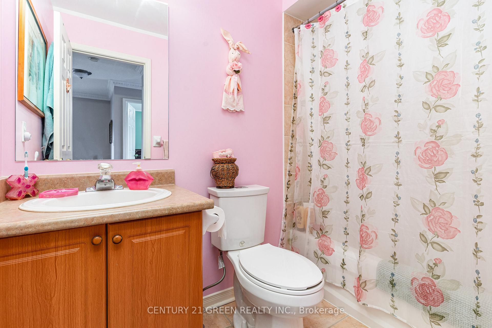 Photo 27 of 19 Fairway Court, Brampton, Heart Lake East — HOMEH