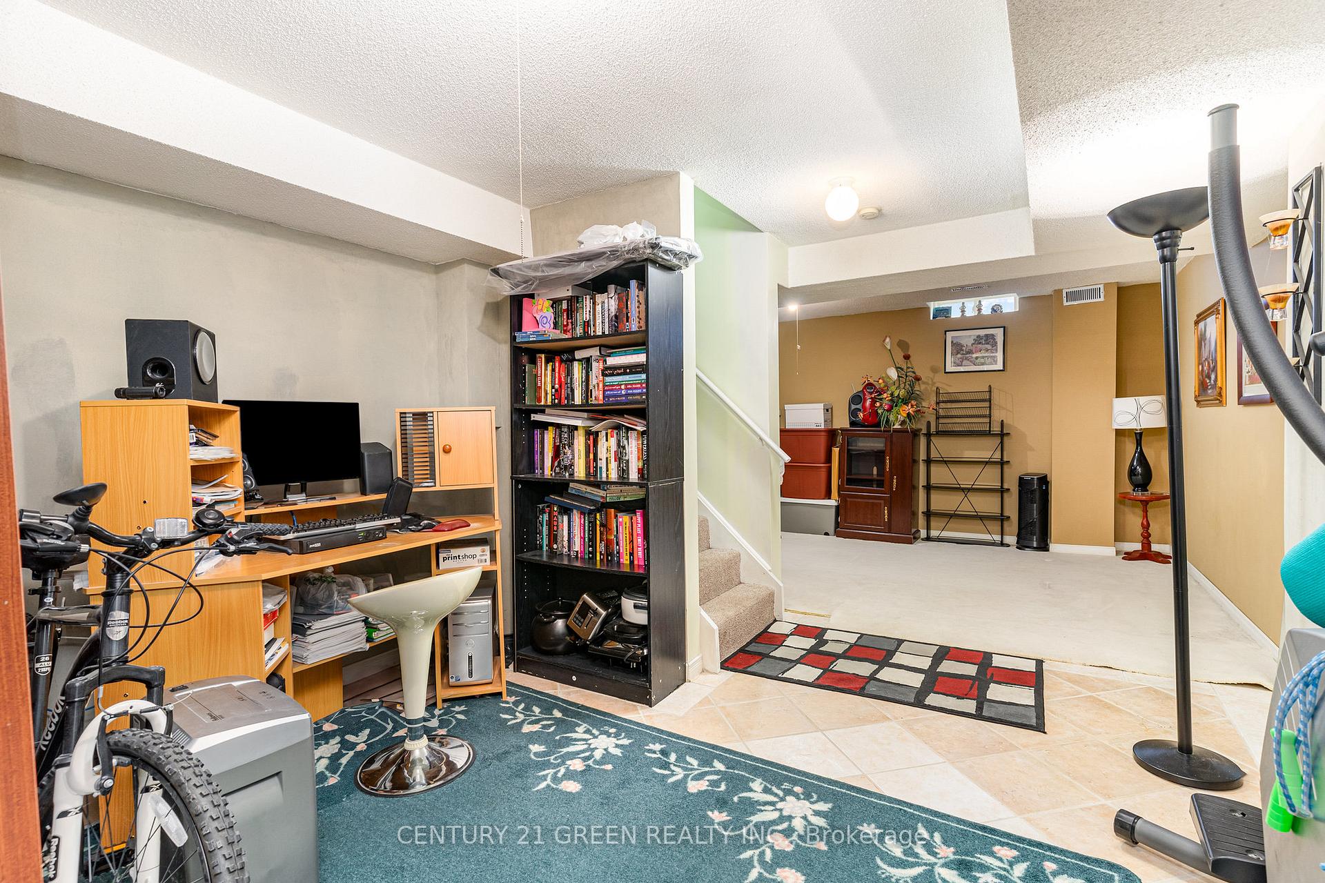 Photo 28 of 19 Fairway Court, Brampton, Heart Lake East — HOMEH