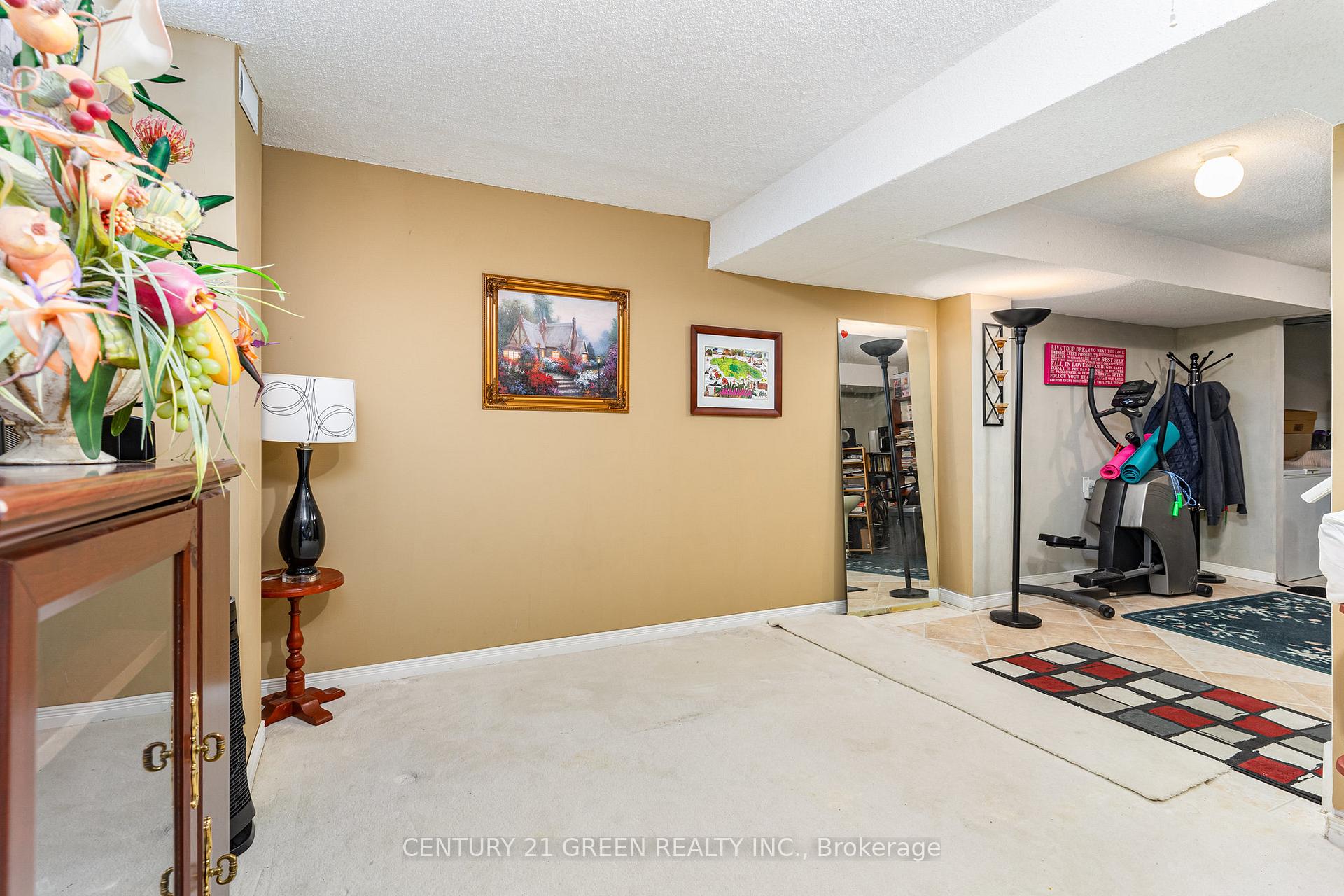 Photo 29 of 19 Fairway Court, Brampton, Heart Lake East — HOMEH