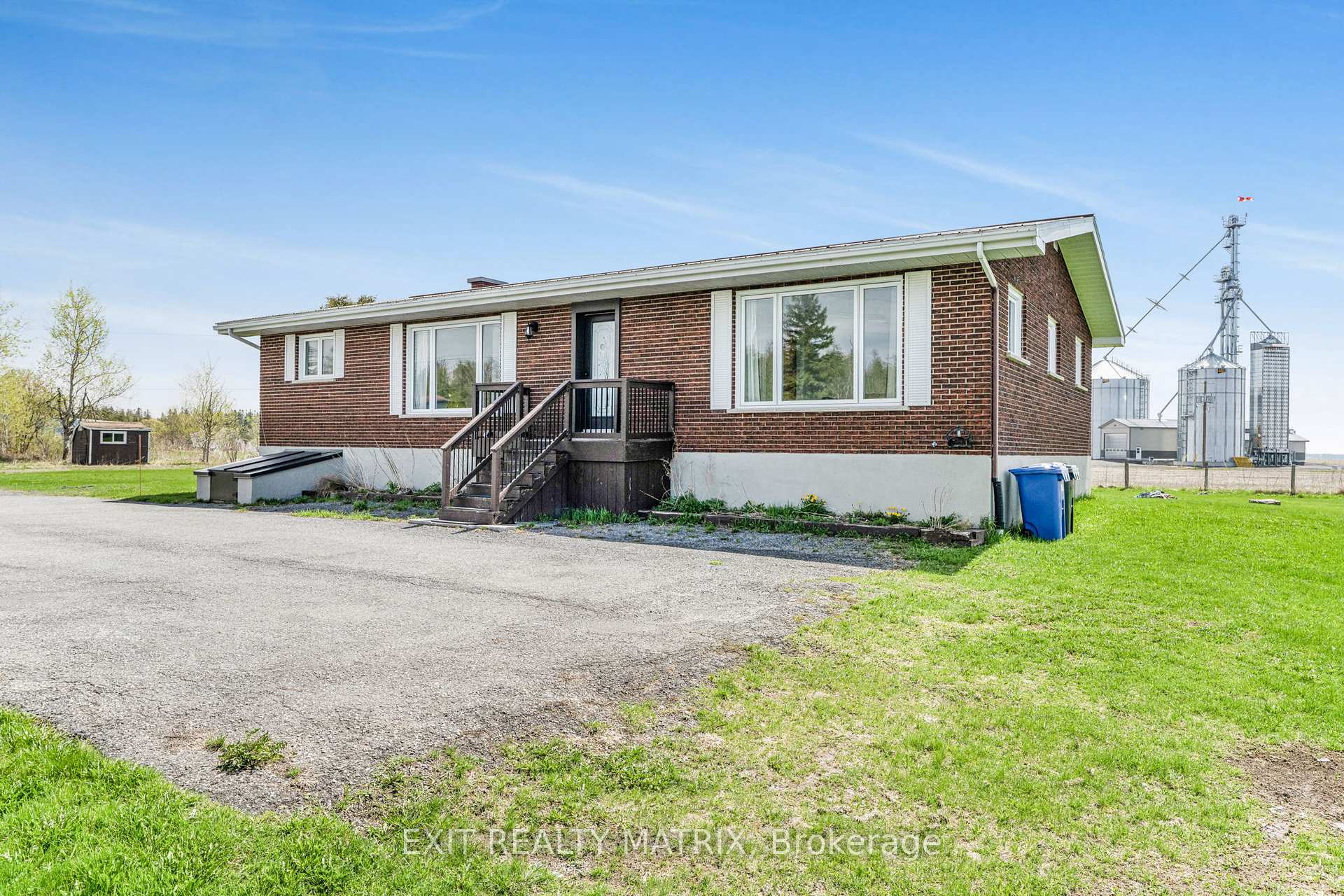 Photo 3 of 2631 County Road 17, Champlain, Champlain Twp — HOMEH