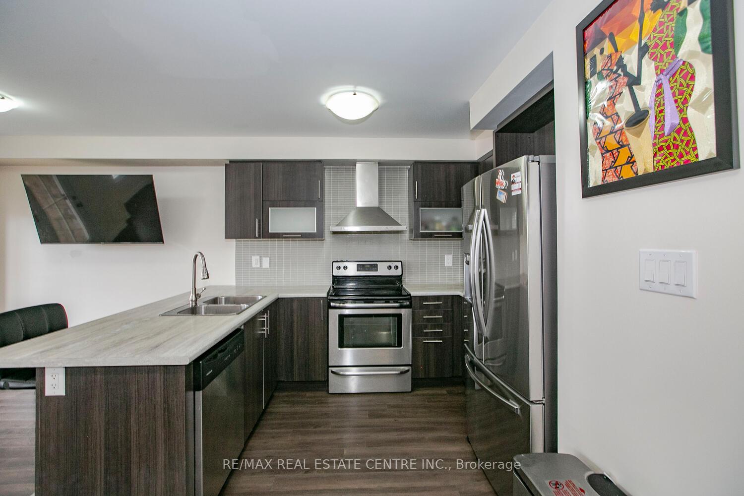 Photo 8 of 8 Edsel Road, Brampton, Northwest Brampton — HOMEH