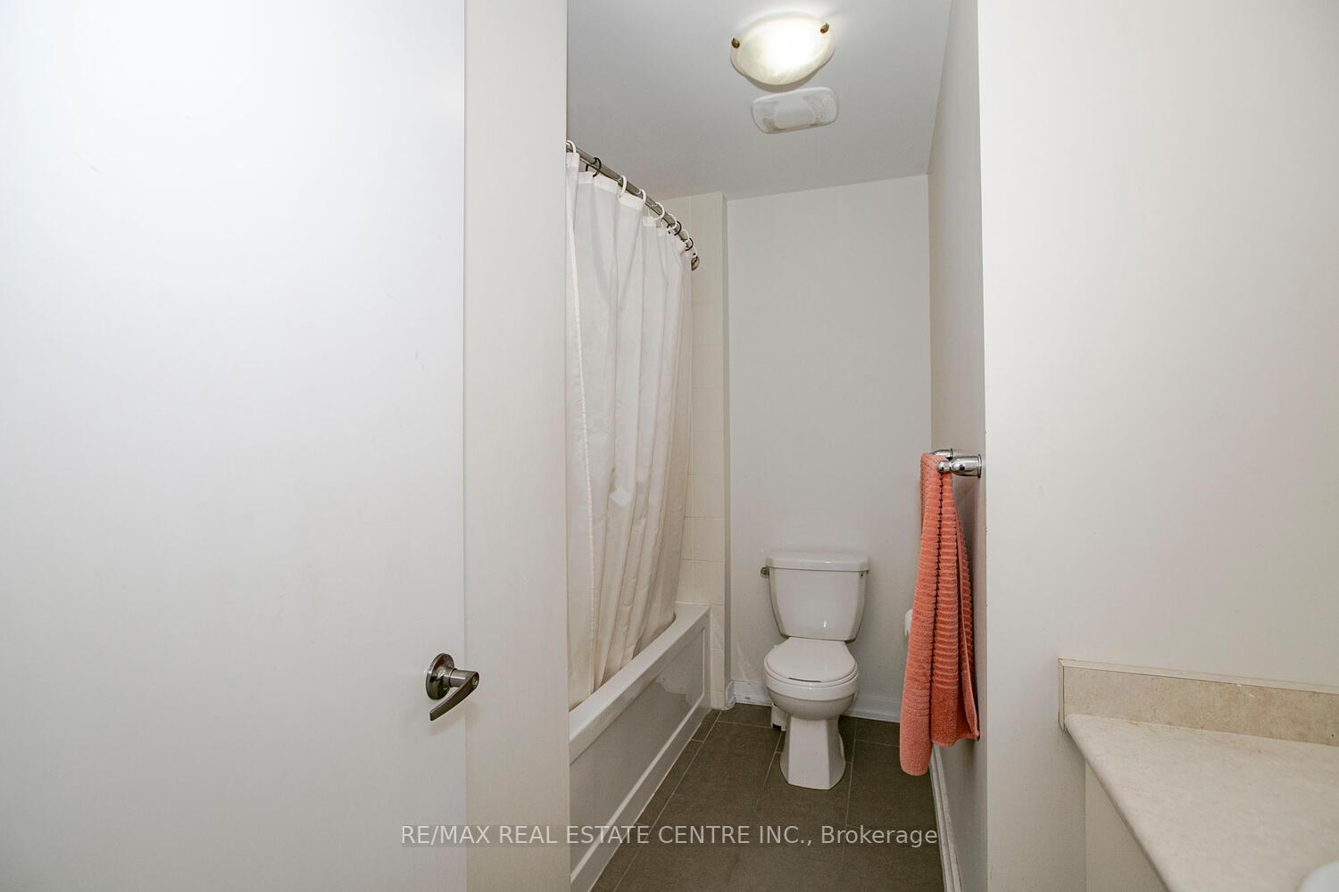 Photo 20 of 8 Edsel Road, Brampton, Northwest Brampton — HOMEH