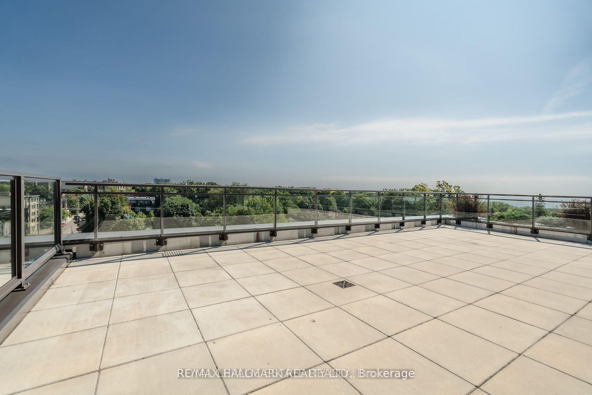 Photo 17 of Unit 608, 665 Kingston Road, Toronto, The Beaches — HOMEH