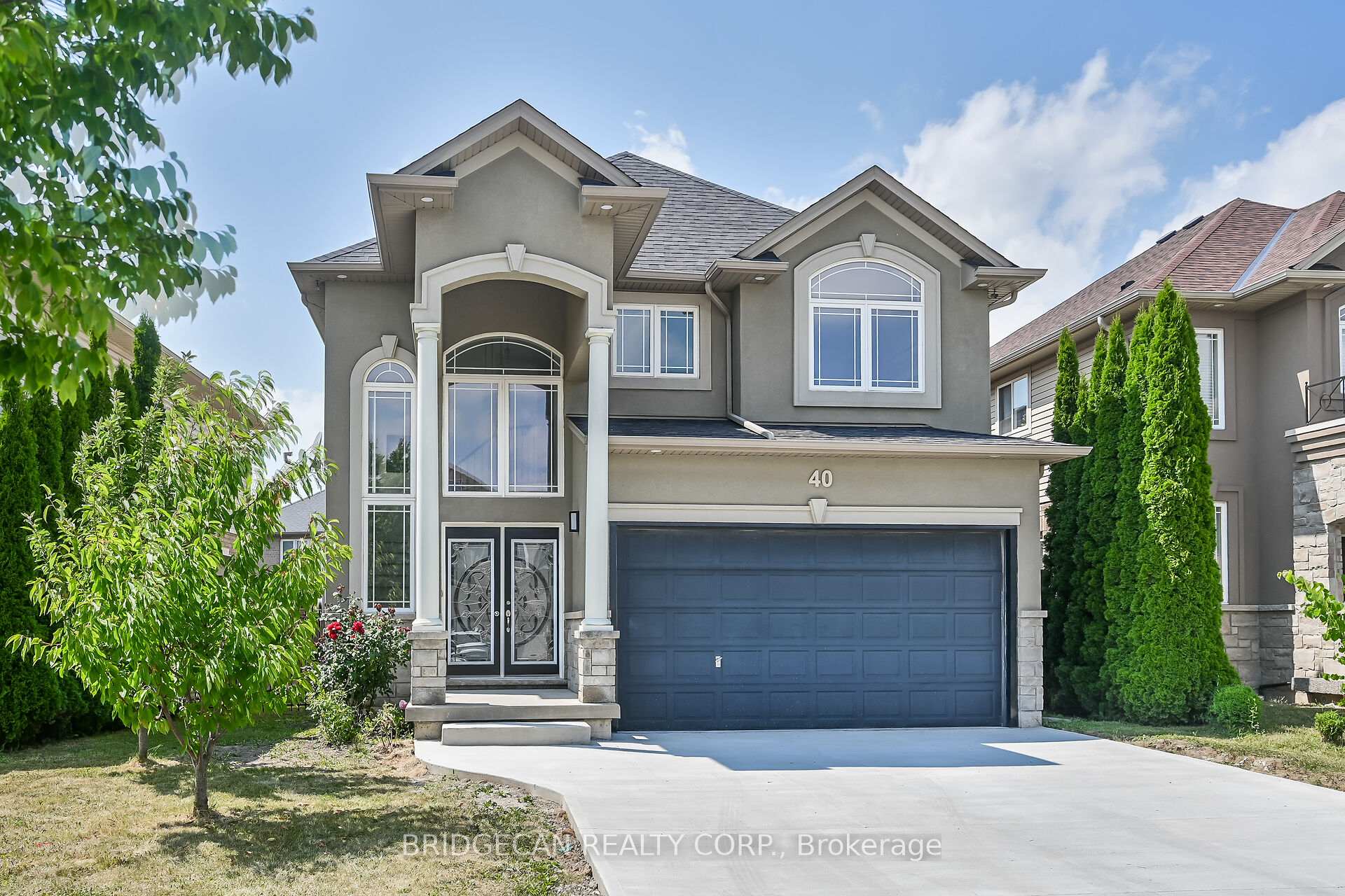 Photo 2 of 40 Davinci Boulevard, Hamilton, Carpenter — HOMEH