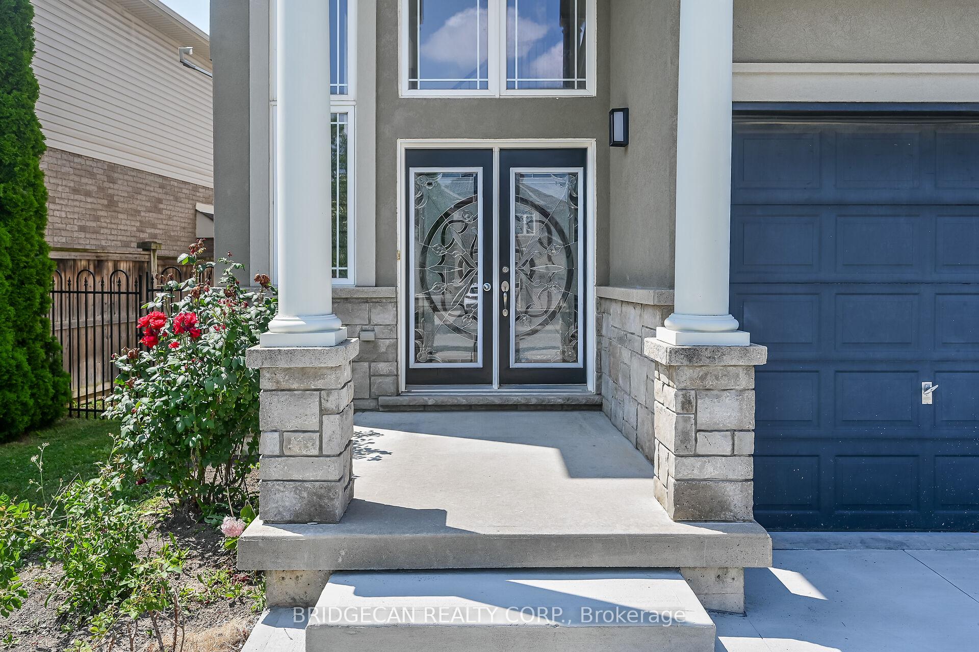 Photo 4 of 40 Davinci Boulevard, Hamilton, Carpenter — HOMEH