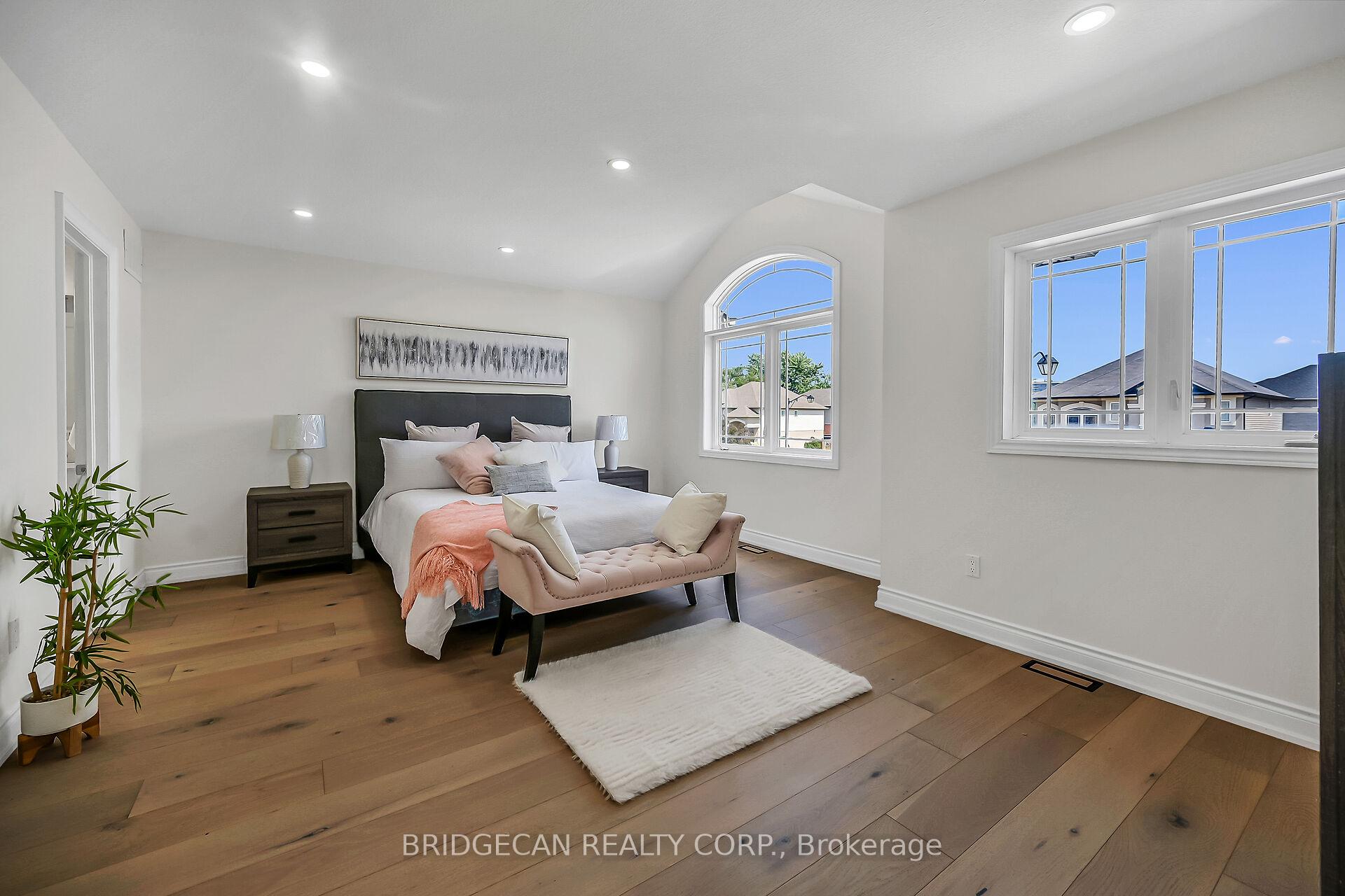 Photo 26 of 40 Davinci Boulevard, Hamilton, Carpenter — HOMEH