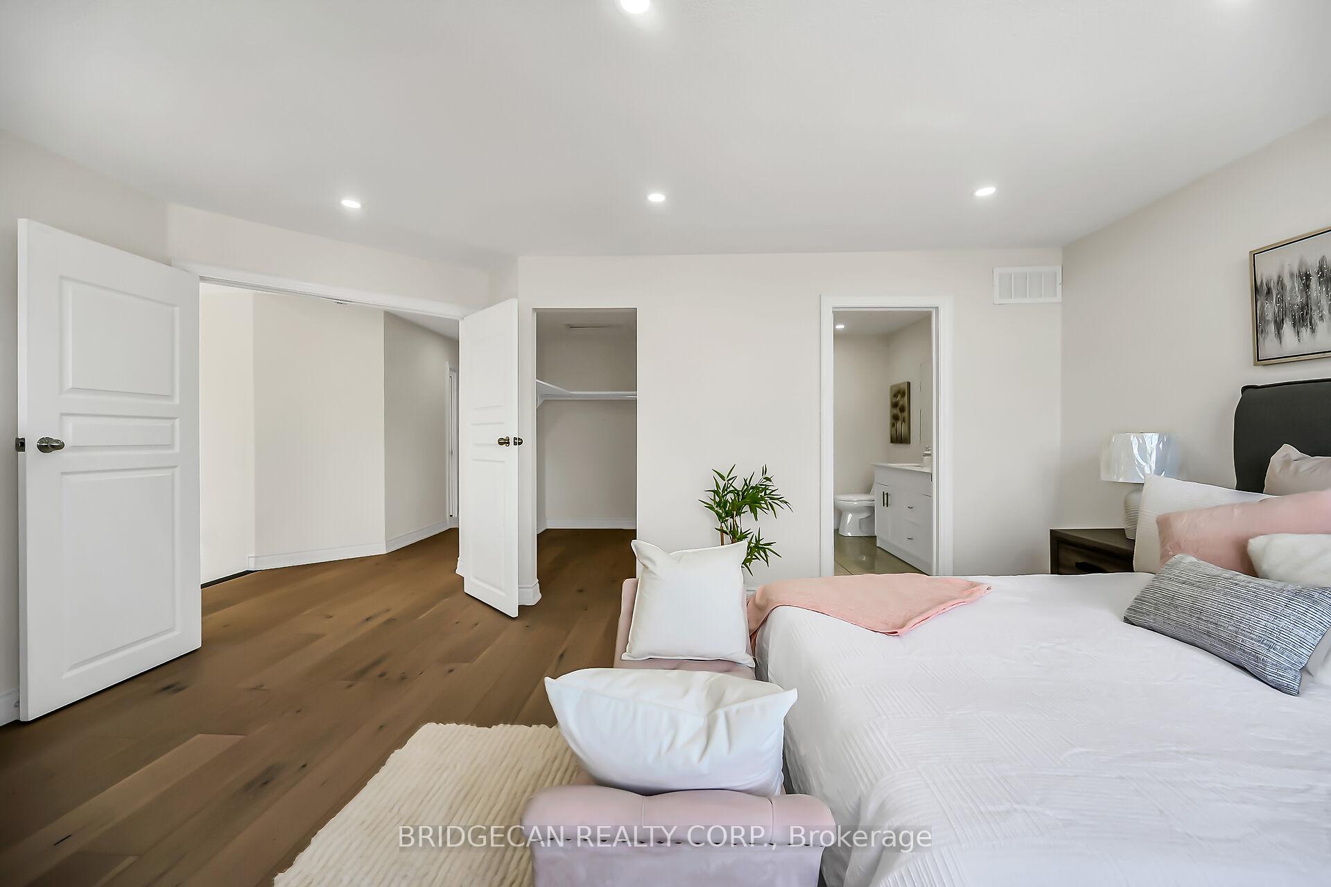 Photo 28 of 40 Davinci Boulevard, Hamilton, Carpenter — HOMEH
