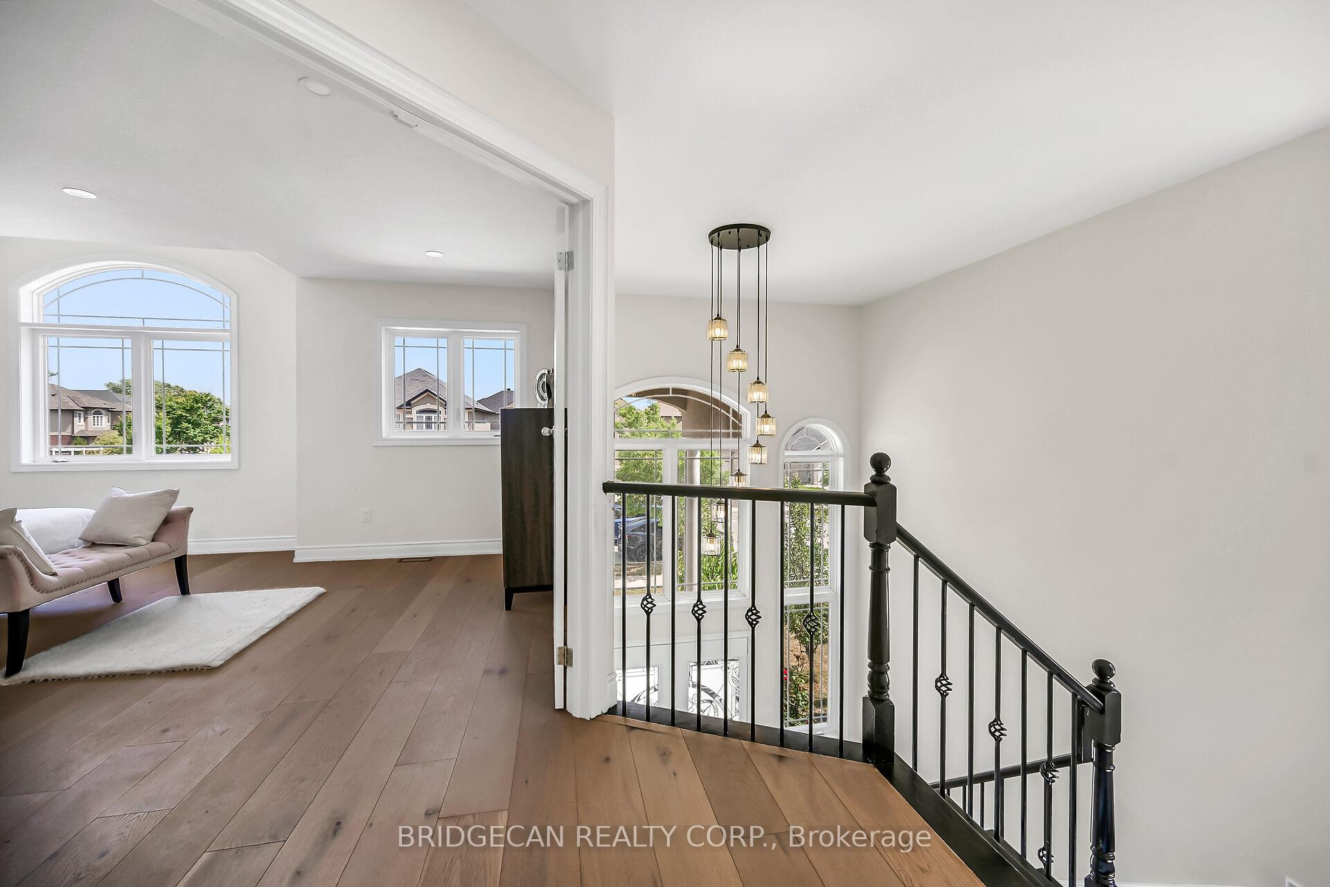 Photo 38 of 40 Davinci Boulevard, Hamilton, Carpenter — HOMEH