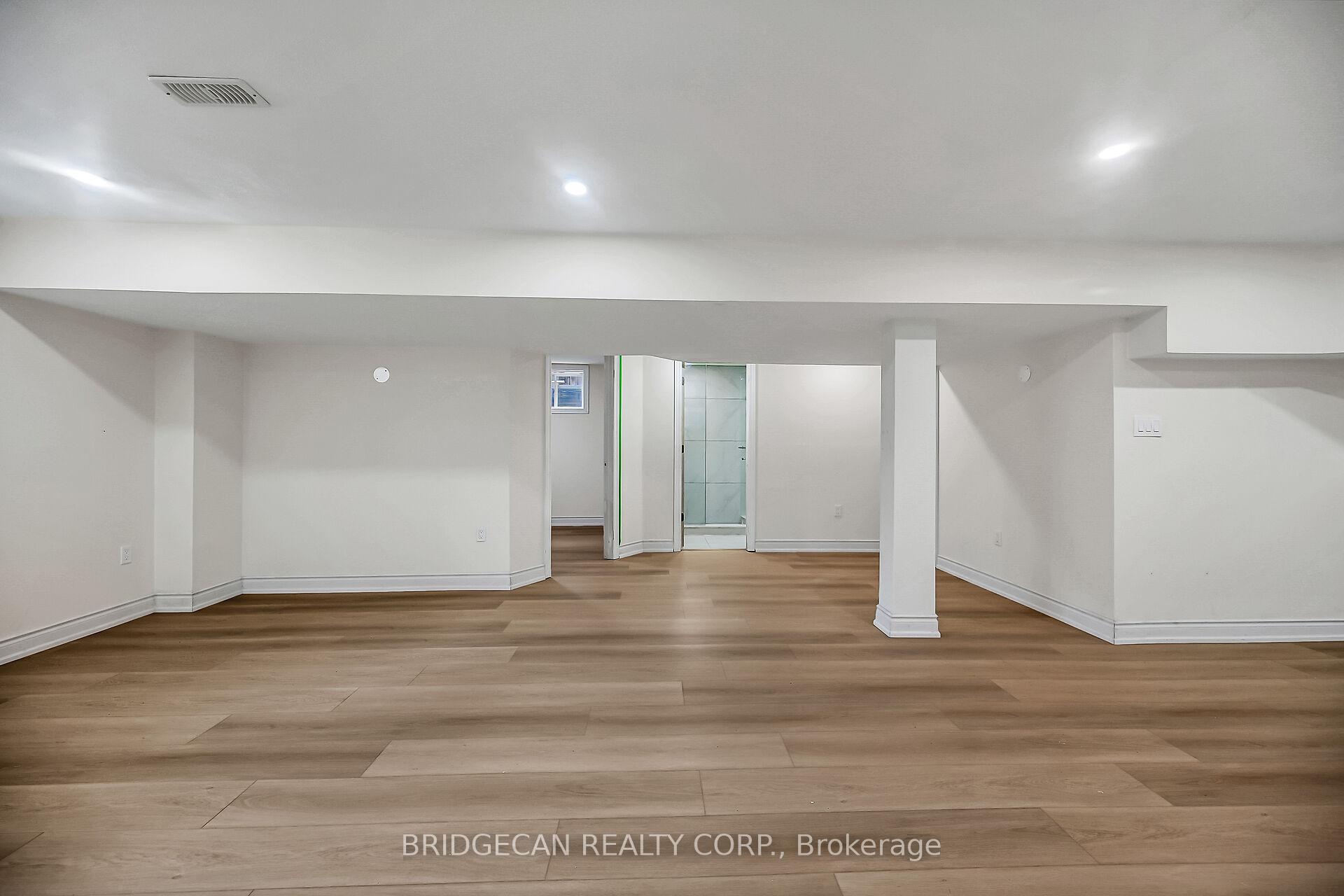 Photo 42 of 40 Davinci Boulevard, Hamilton, Carpenter — HOMEH