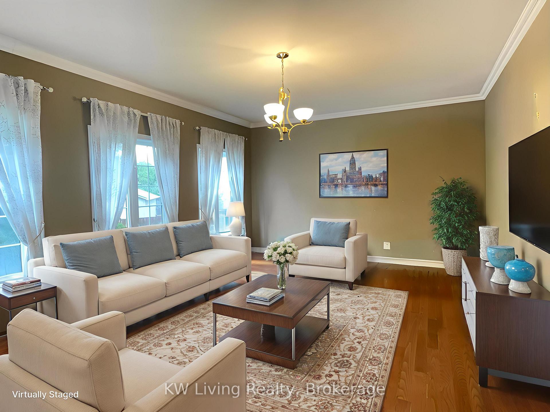 Photo 13 of 64 Oblate Crescent, Brampton, Bram West — HOMEH