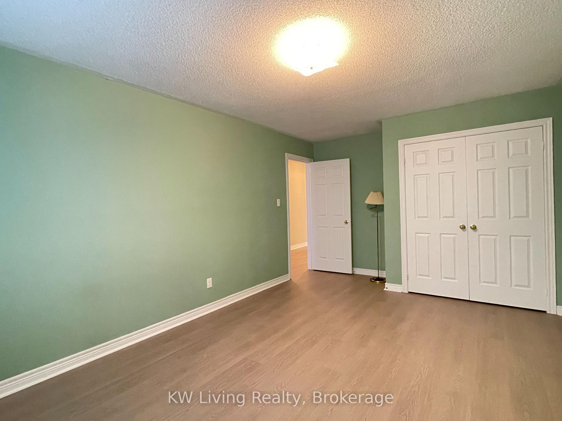 Photo 36 of 64 Oblate Crescent, Brampton, Bram West — HOMEH