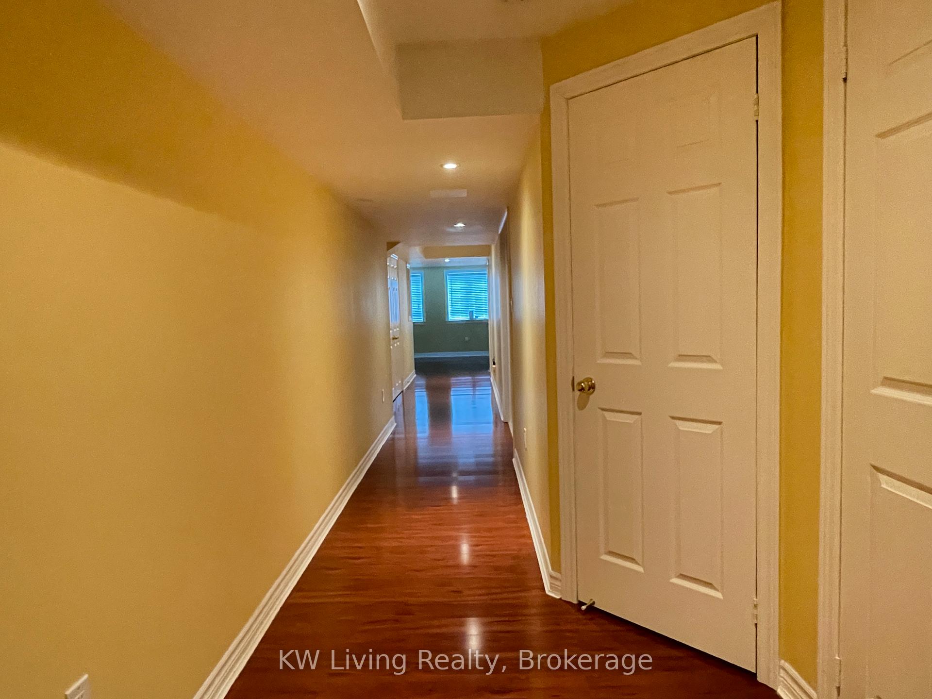 Photo 39 of 64 Oblate Crescent, Brampton, Bram West — HOMEH