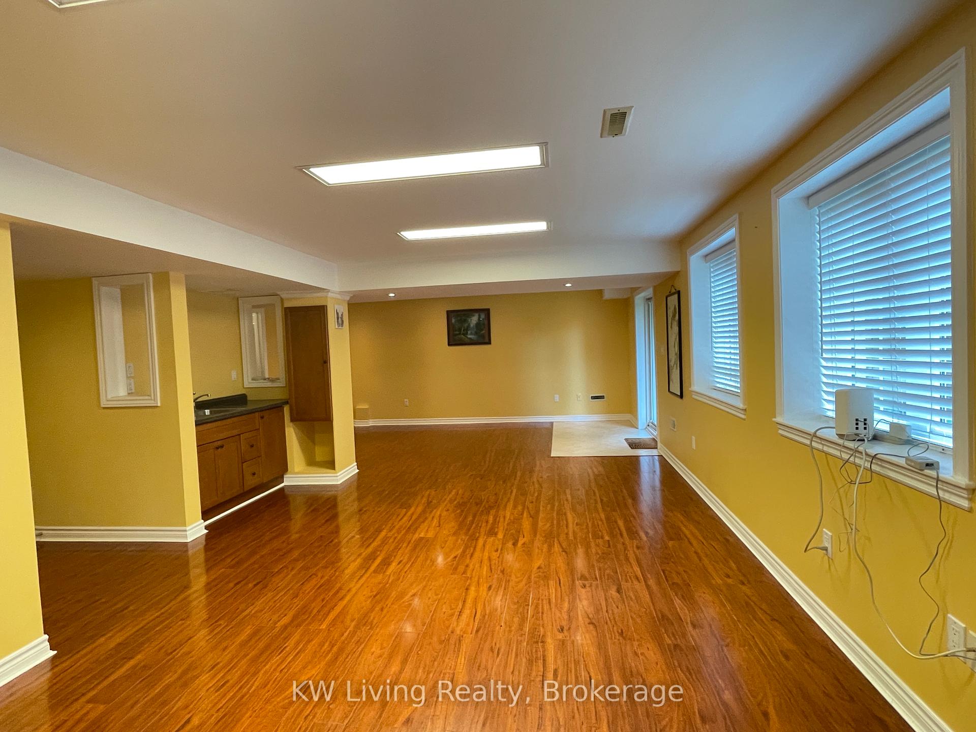 Photo 44 of 64 Oblate Crescent, Brampton, Bram West — HOMEH