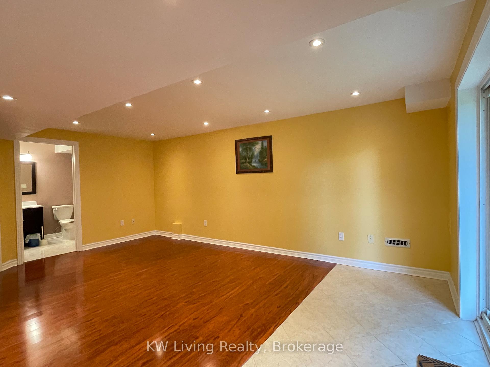 Photo 46 of 64 Oblate Crescent, Brampton, Bram West — HOMEH