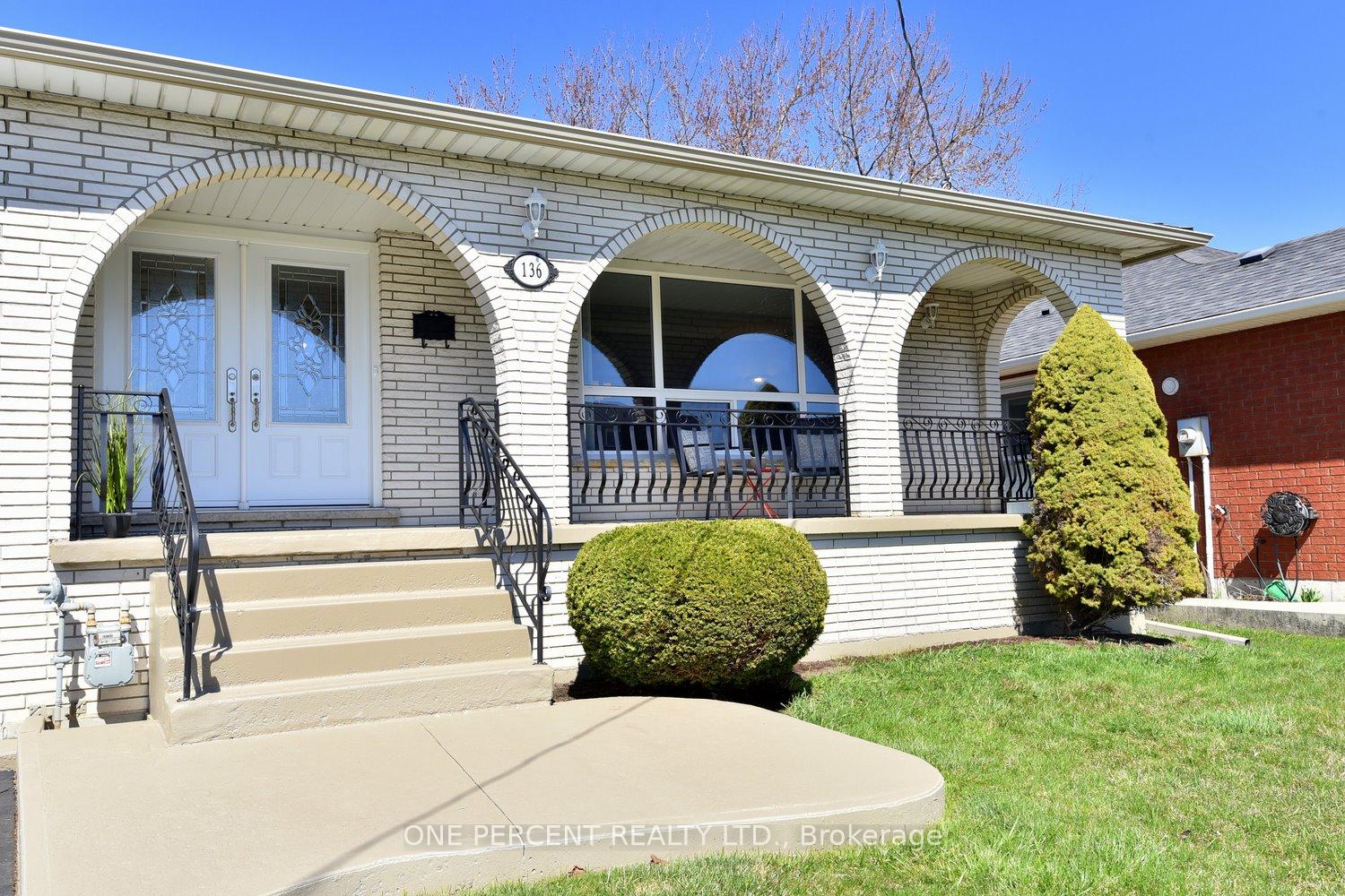 Photo 4 of 136 Eleanor Avenue, Hamilton, Eleanor — HOMEH
