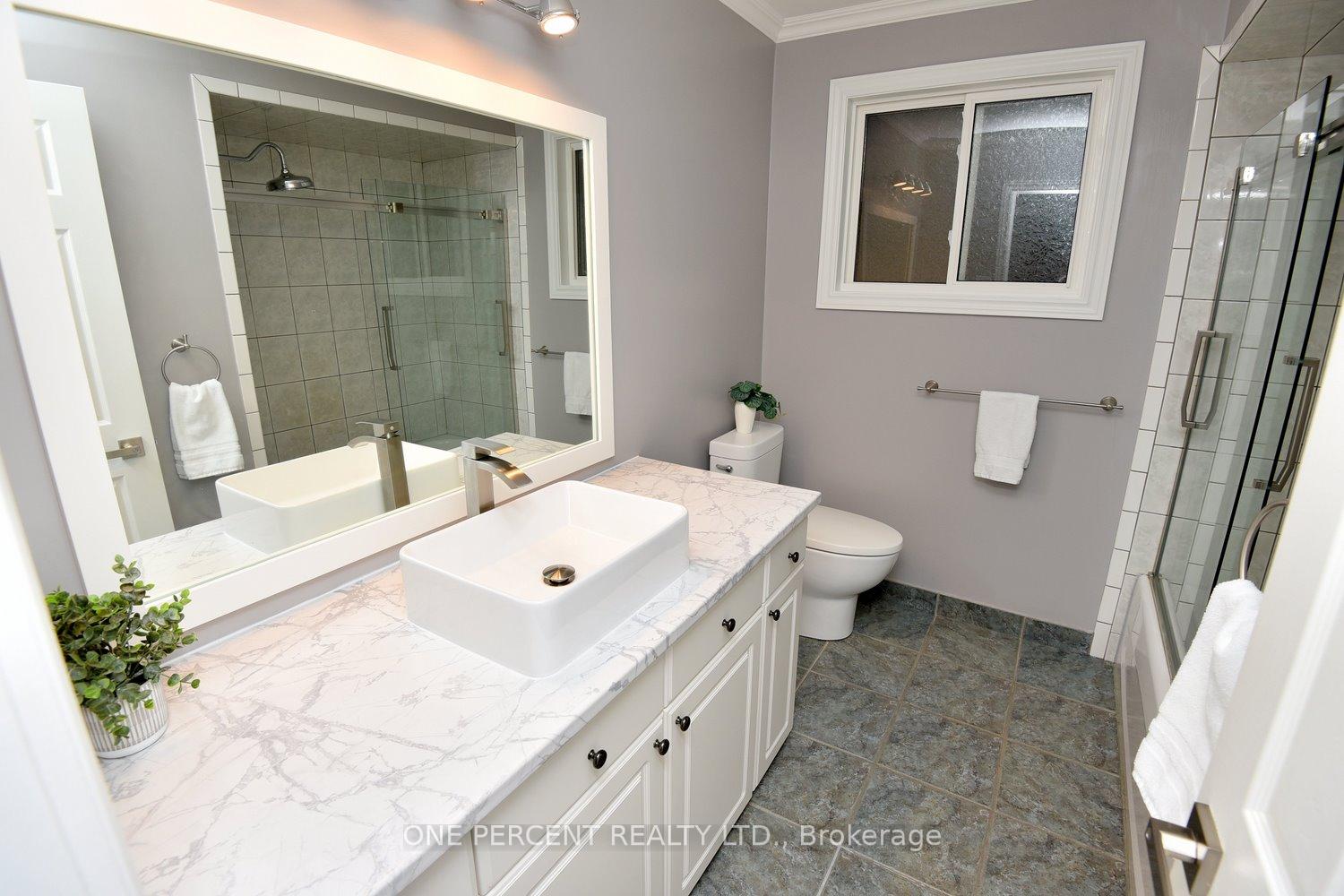 Photo 22 of 136 Eleanor Avenue, Hamilton, Eleanor — HOMEH