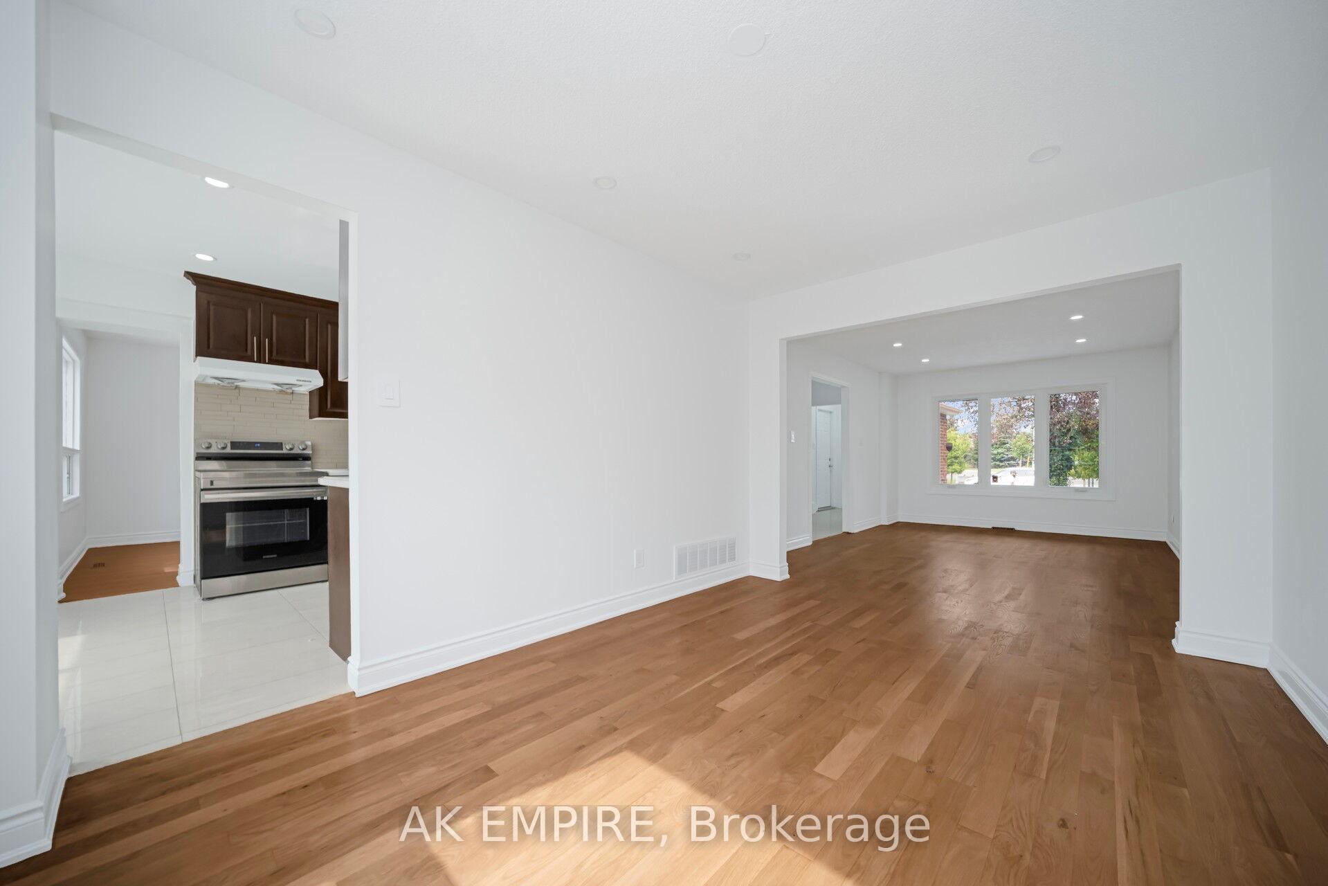 Photo 31 of 92 Whitehaven Drive, Brampton, Heart Lake West — HOMEH