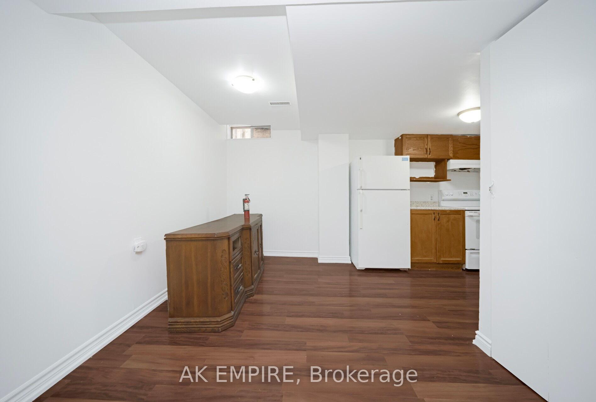 Photo 77 of 92 Whitehaven Drive, Brampton, Heart Lake West — HOMEH