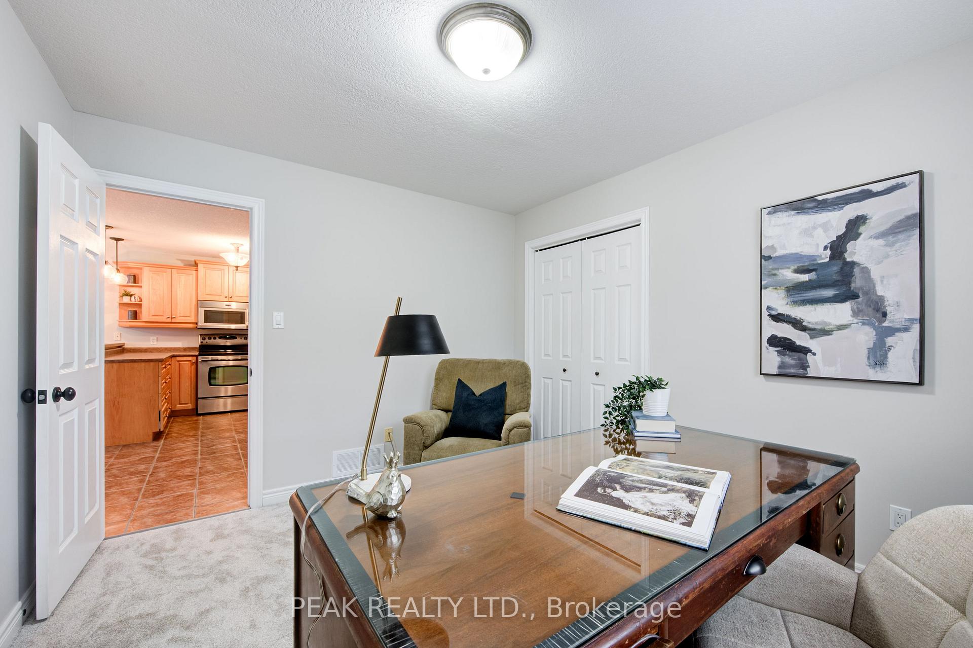 Photo 14 of 4 Hickory Lane, St. Thomas — HOMEH