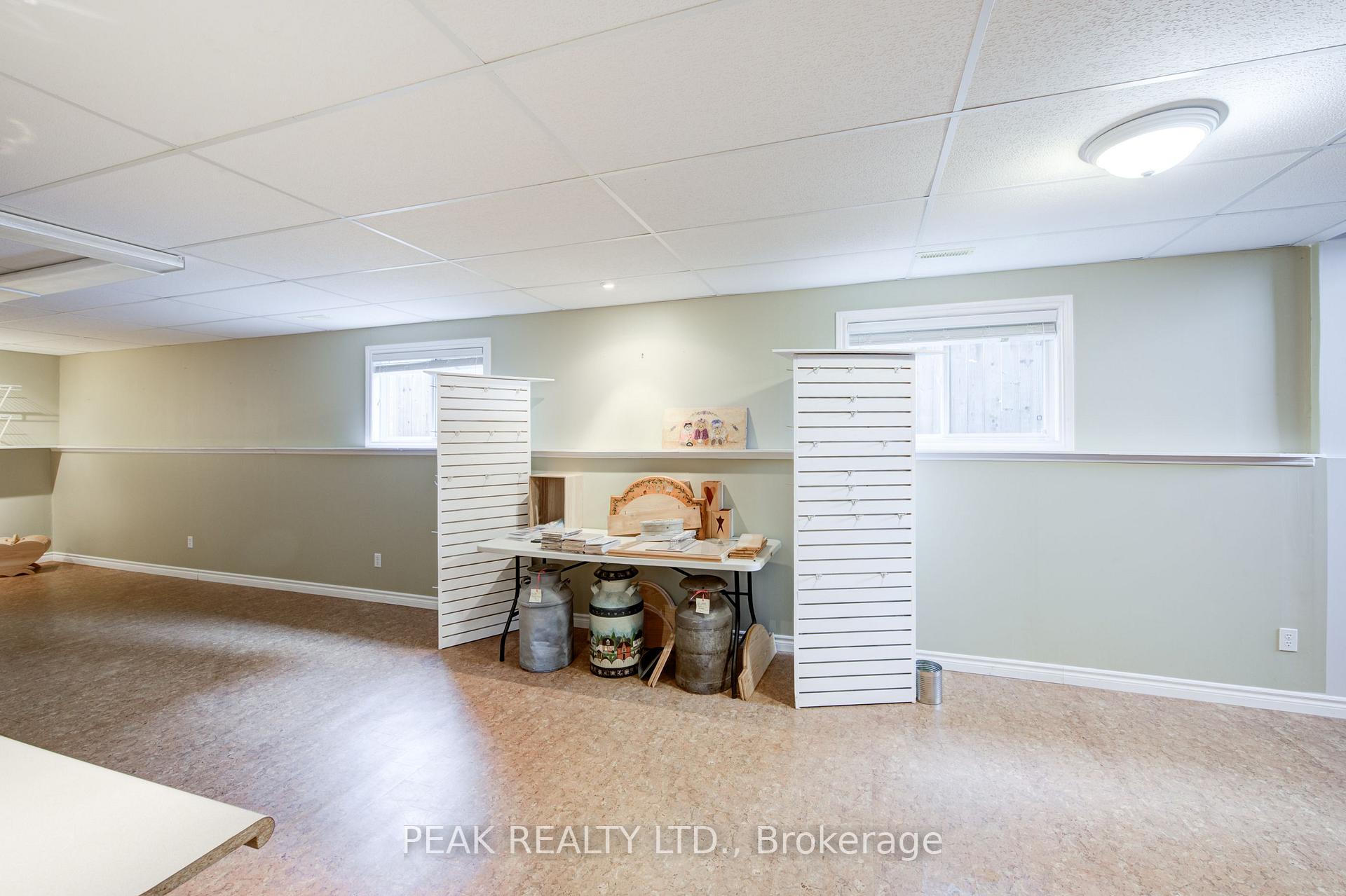Photo 24 of 4 Hickory Lane, St. Thomas — HOMEH