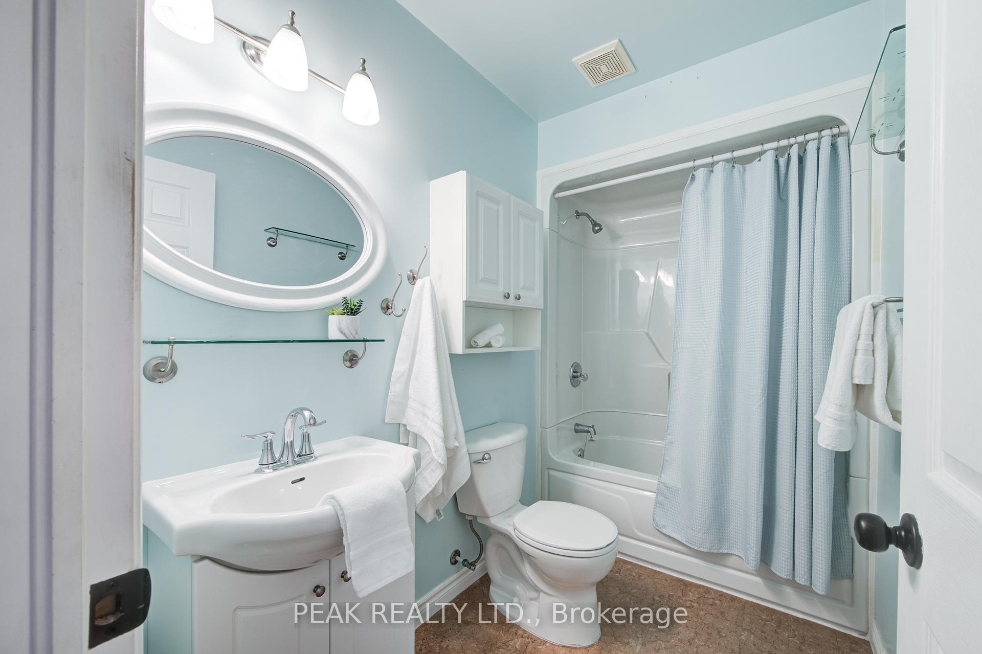 Photo 26 of 4 Hickory Lane, St. Thomas — HOMEH