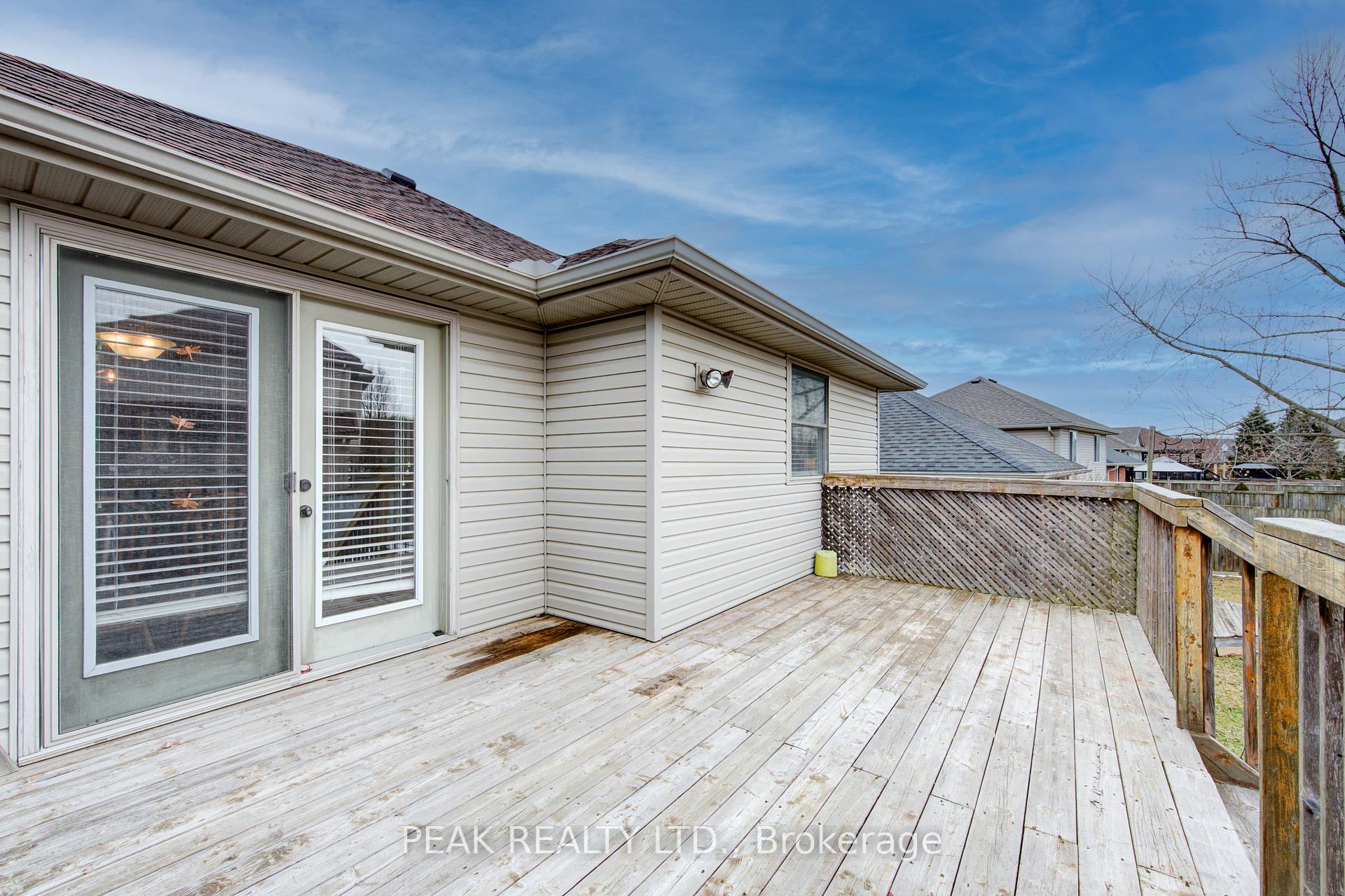 Photo 31 of 4 Hickory Lane, St. Thomas — HOMEH