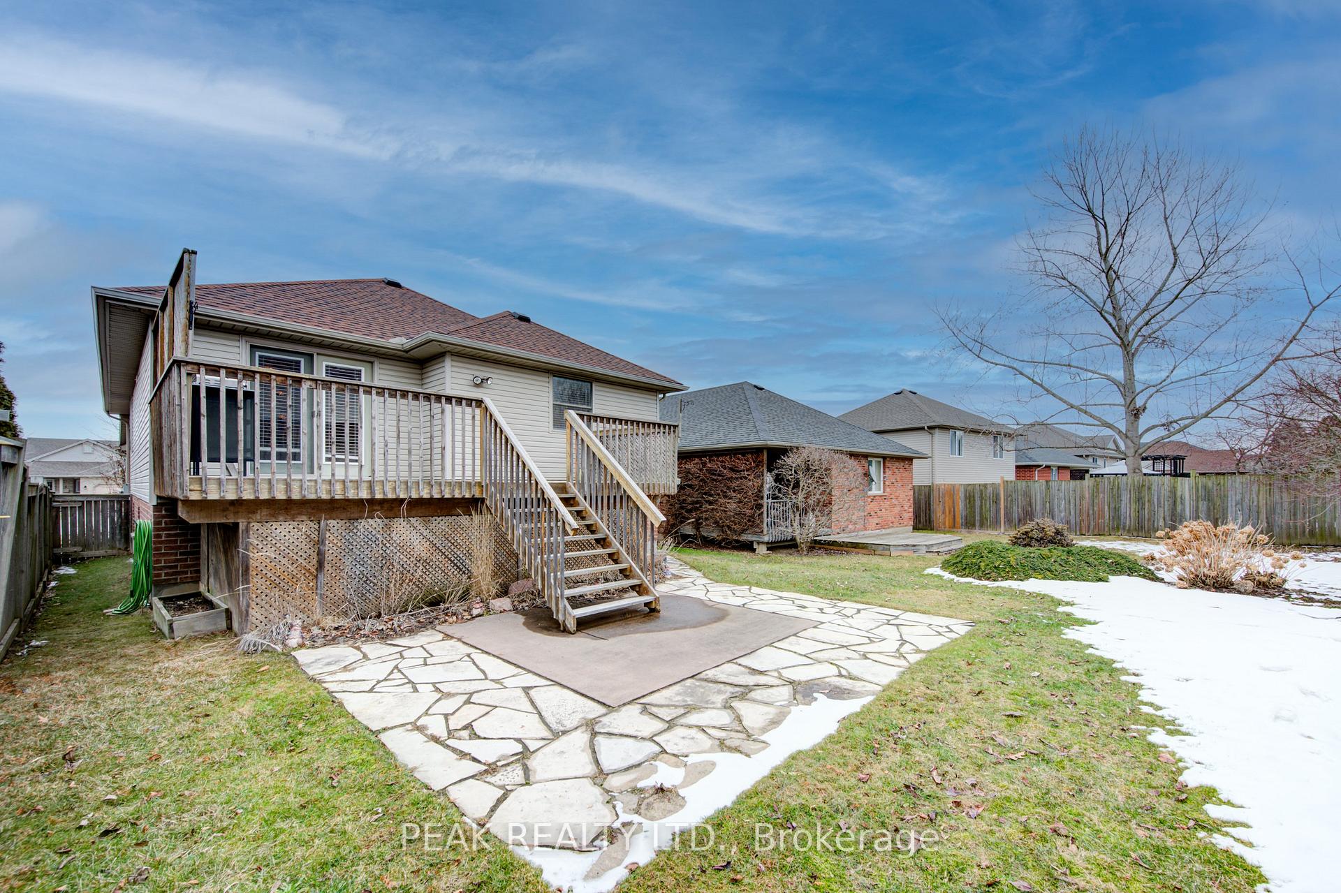 Photo 34 of 4 Hickory Lane, St. Thomas — HOMEH