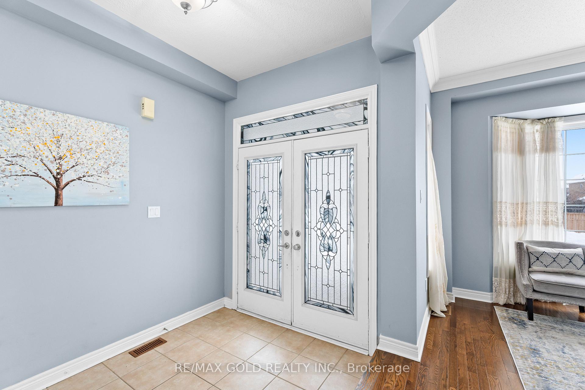 Photo 5 of 24 Trailhead Crescent, Brampton, Sandringham-Wellington — HOMEH