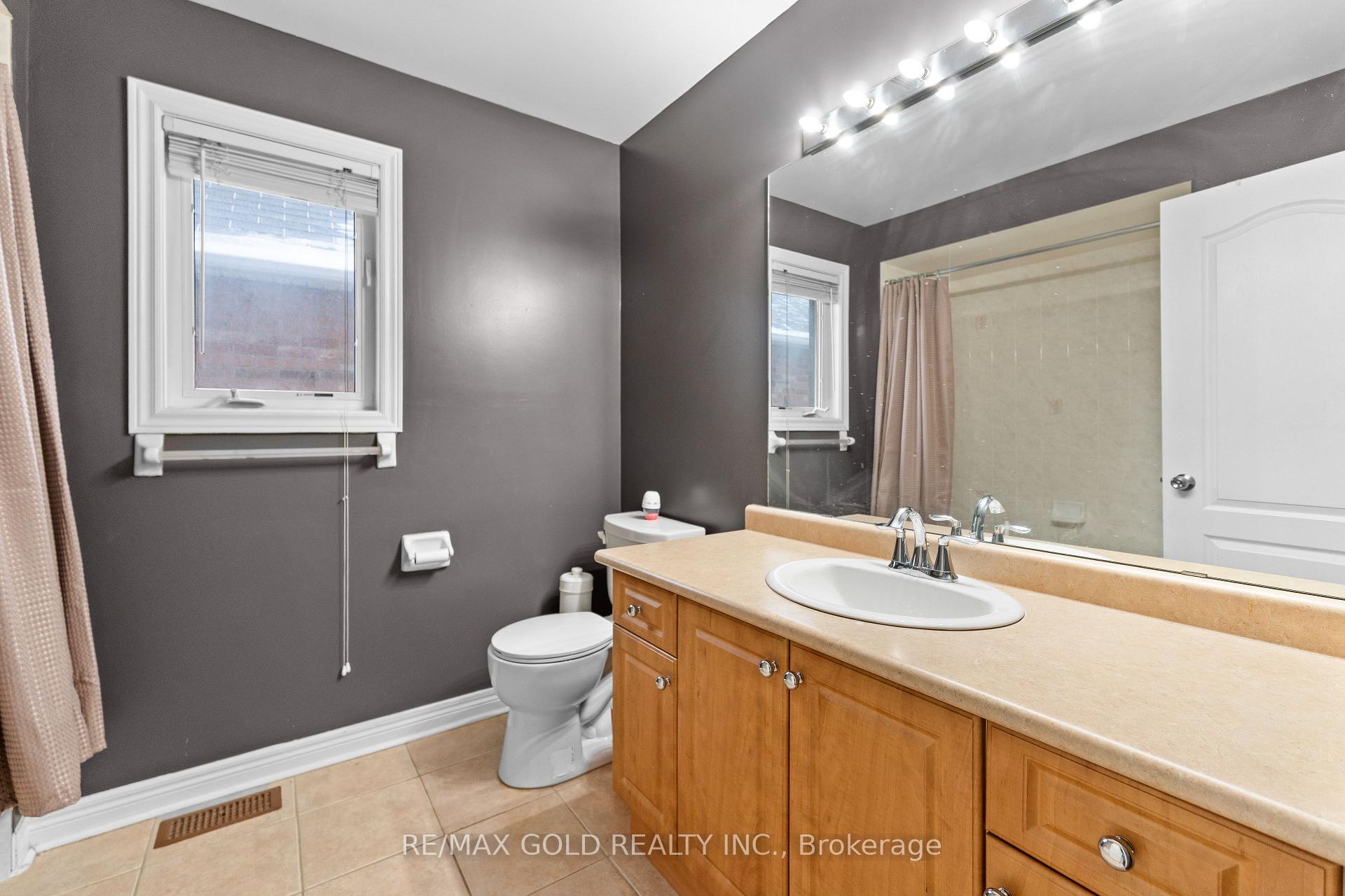 Photo 29 of 24 Trailhead Crescent, Brampton, Sandringham-Wellington — HOMEH