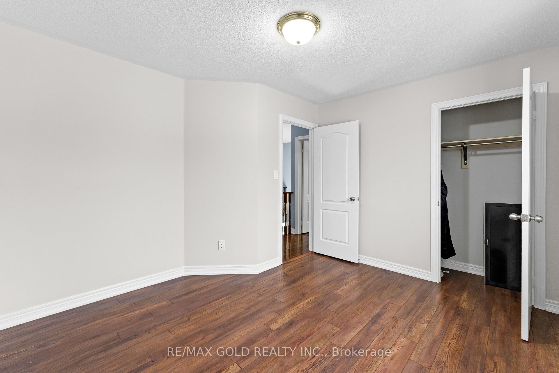 Photo 33 of 24 Trailhead Crescent, Brampton, Sandringham-Wellington — HOMEH
