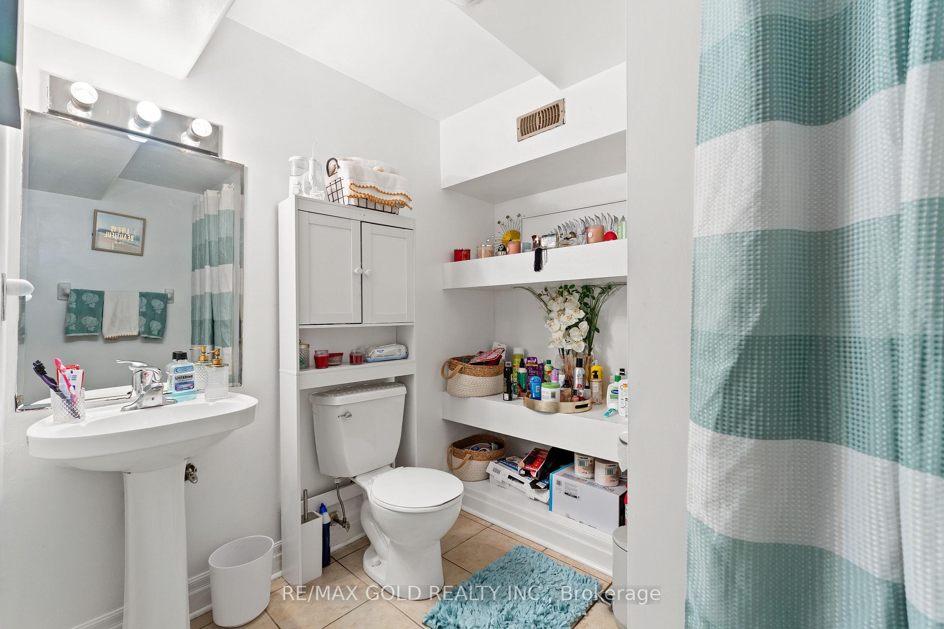 Photo 38 of 24 Trailhead Crescent, Brampton, Sandringham-Wellington — HOMEH