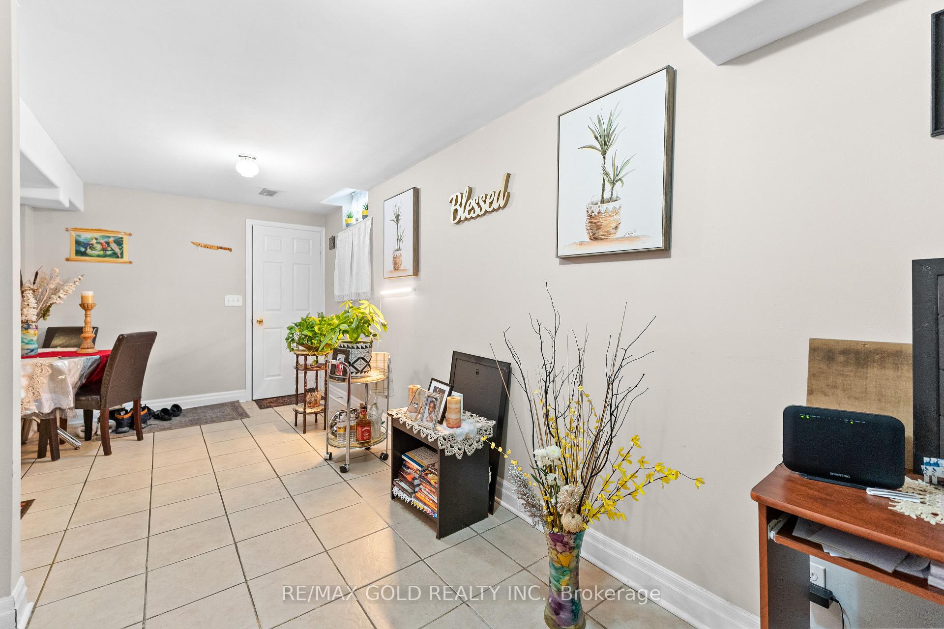 Photo 39 of 24 Trailhead Crescent, Brampton, Sandringham-Wellington — HOMEH