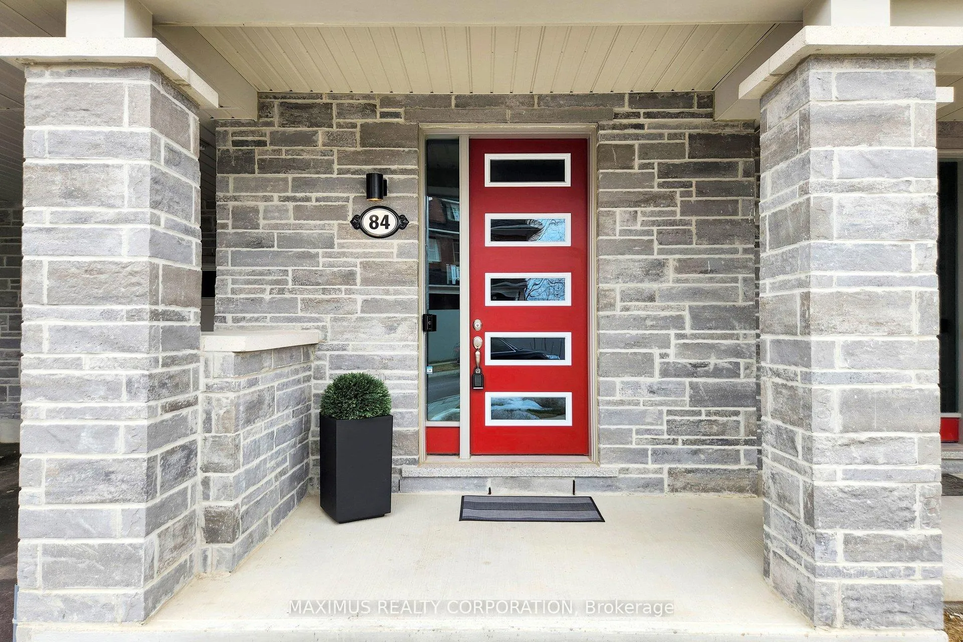 Photo 2 of 84 Thomas Frisby Jr Crescent, Markham, Victoria Square — HOMEH