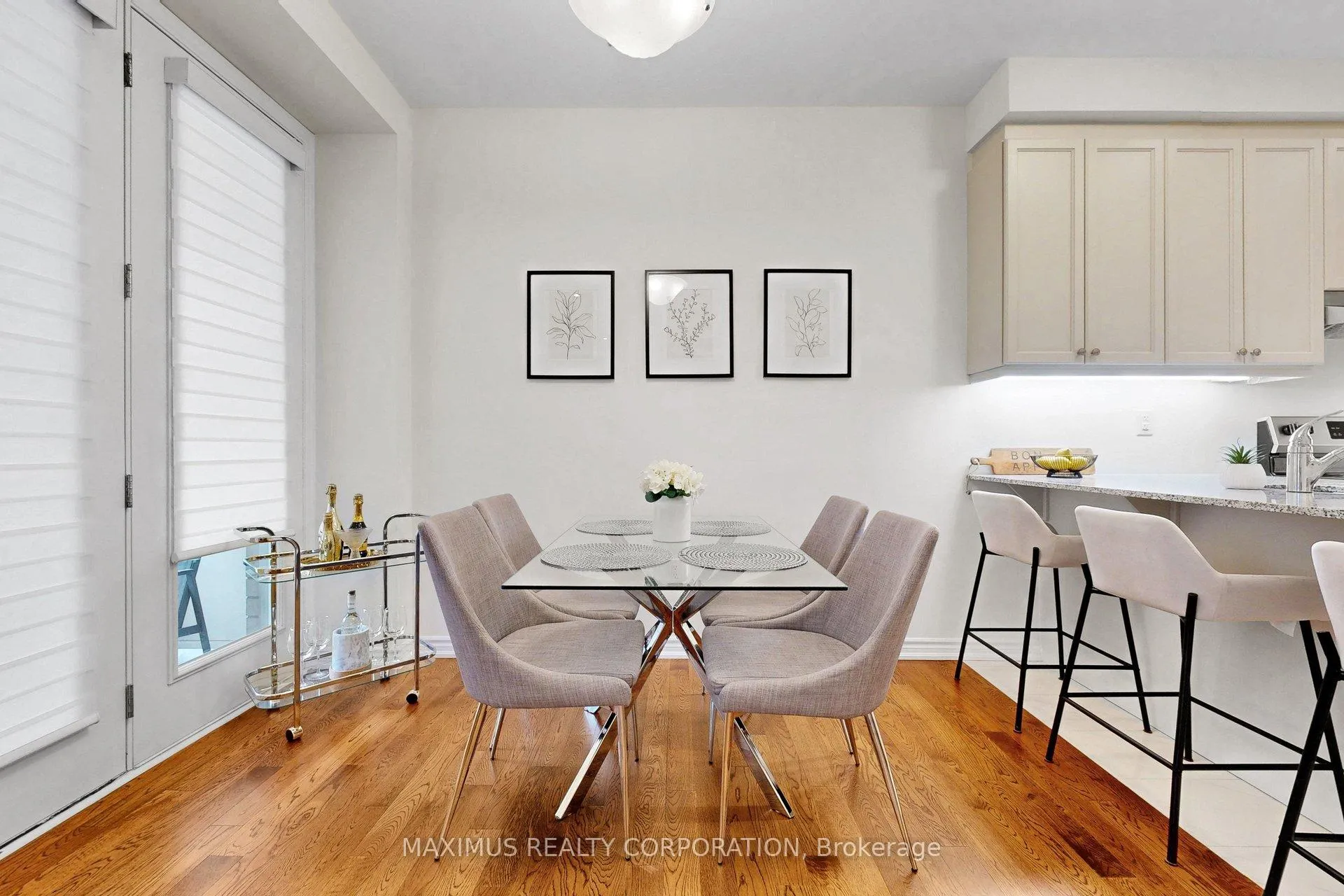 Photo 12 of 84 Thomas Frisby Jr Crescent, Markham, Victoria Square — HOMEH