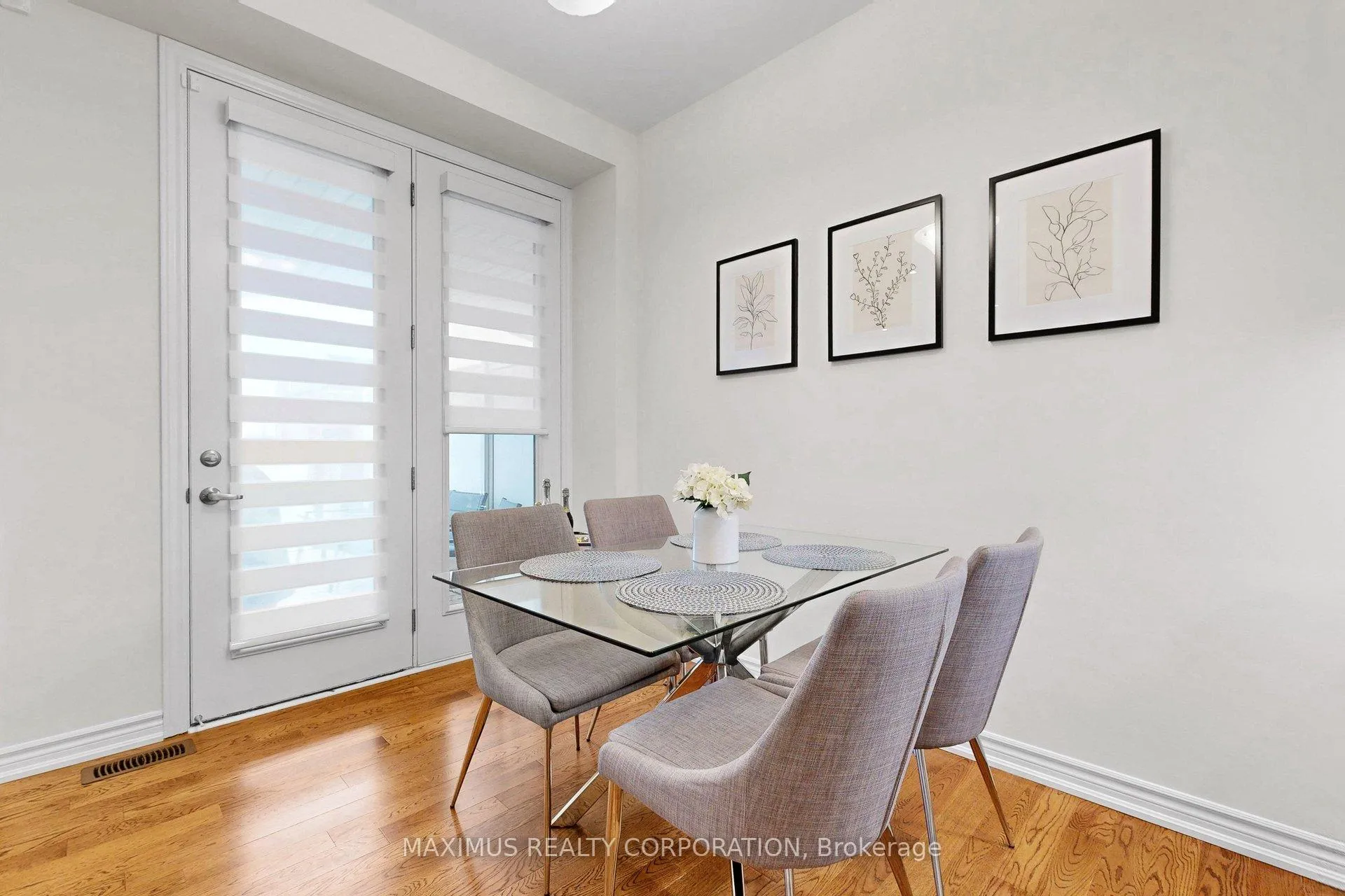 Photo 13 of 84 Thomas Frisby Jr Crescent, Markham, Victoria Square — HOMEH