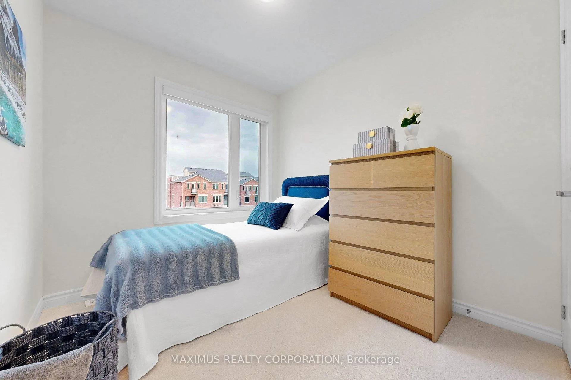 Photo 31 of 84 Thomas Frisby Jr Crescent, Markham, Victoria Square — HOMEH