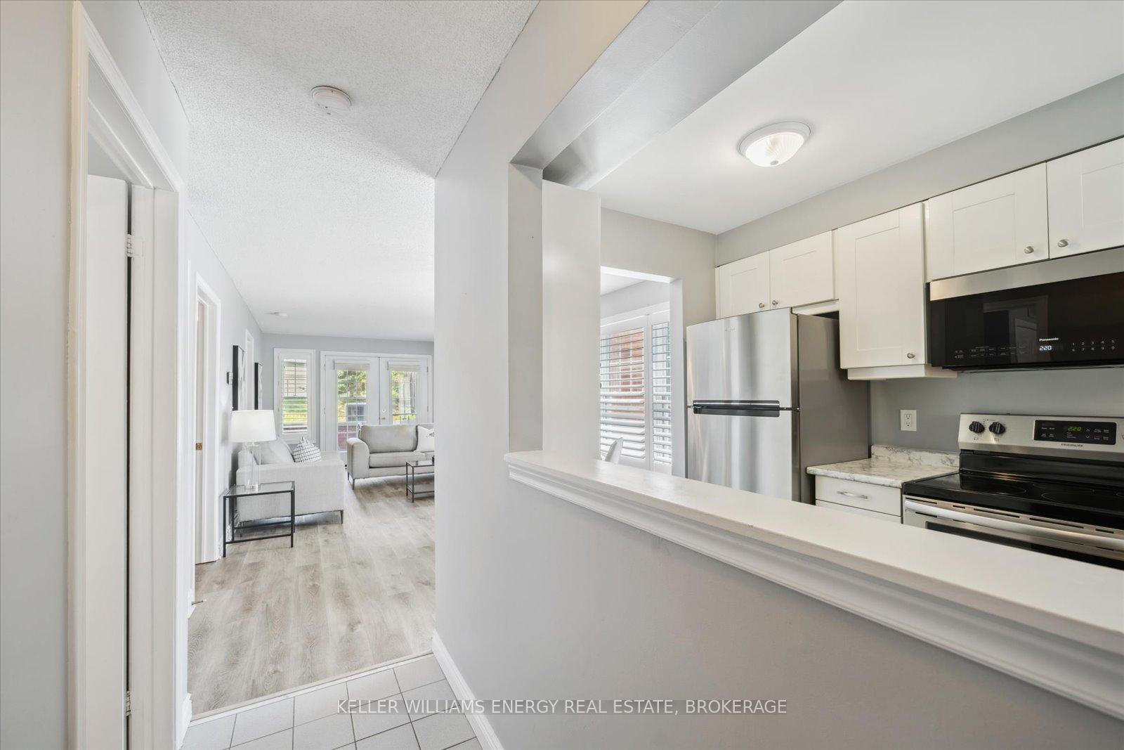 Photo 4 of Unit B18, 1653 Nash Road, Clarington, Courtice — HOMEH