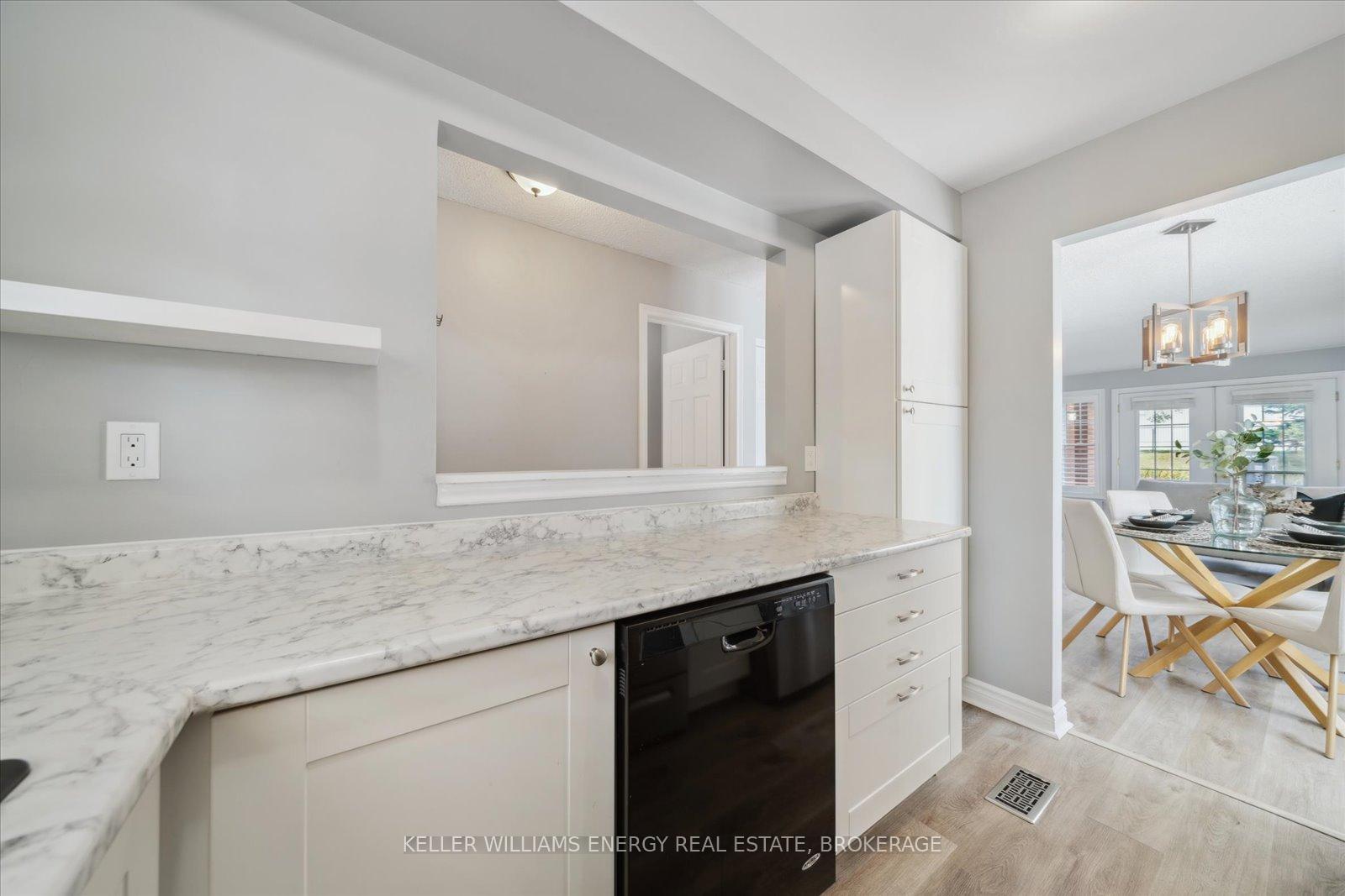 Photo 15 of Unit B18, 1653 Nash Road, Clarington, Courtice — HOMEH