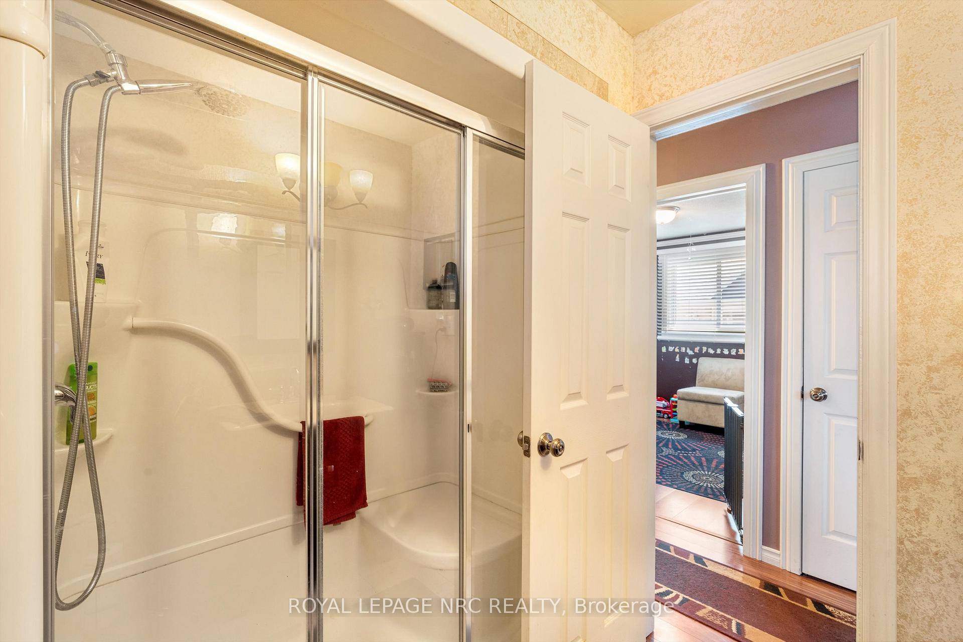 Photo 49 of 91 Lafayette Drive N, St. Catharines, Lakeport — HOMEH