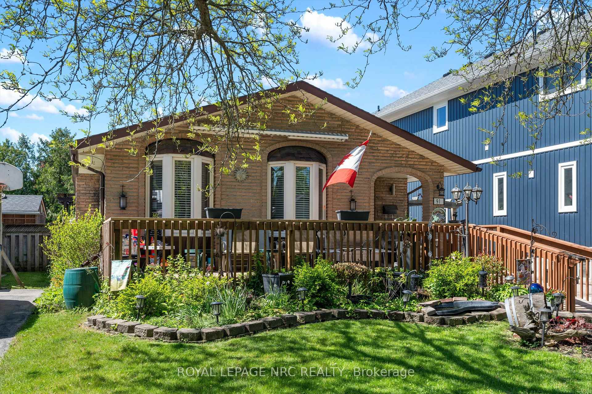 Photo 4 of 91 Lafayette Drive N, St. Catharines, Lakeport — HOMEH