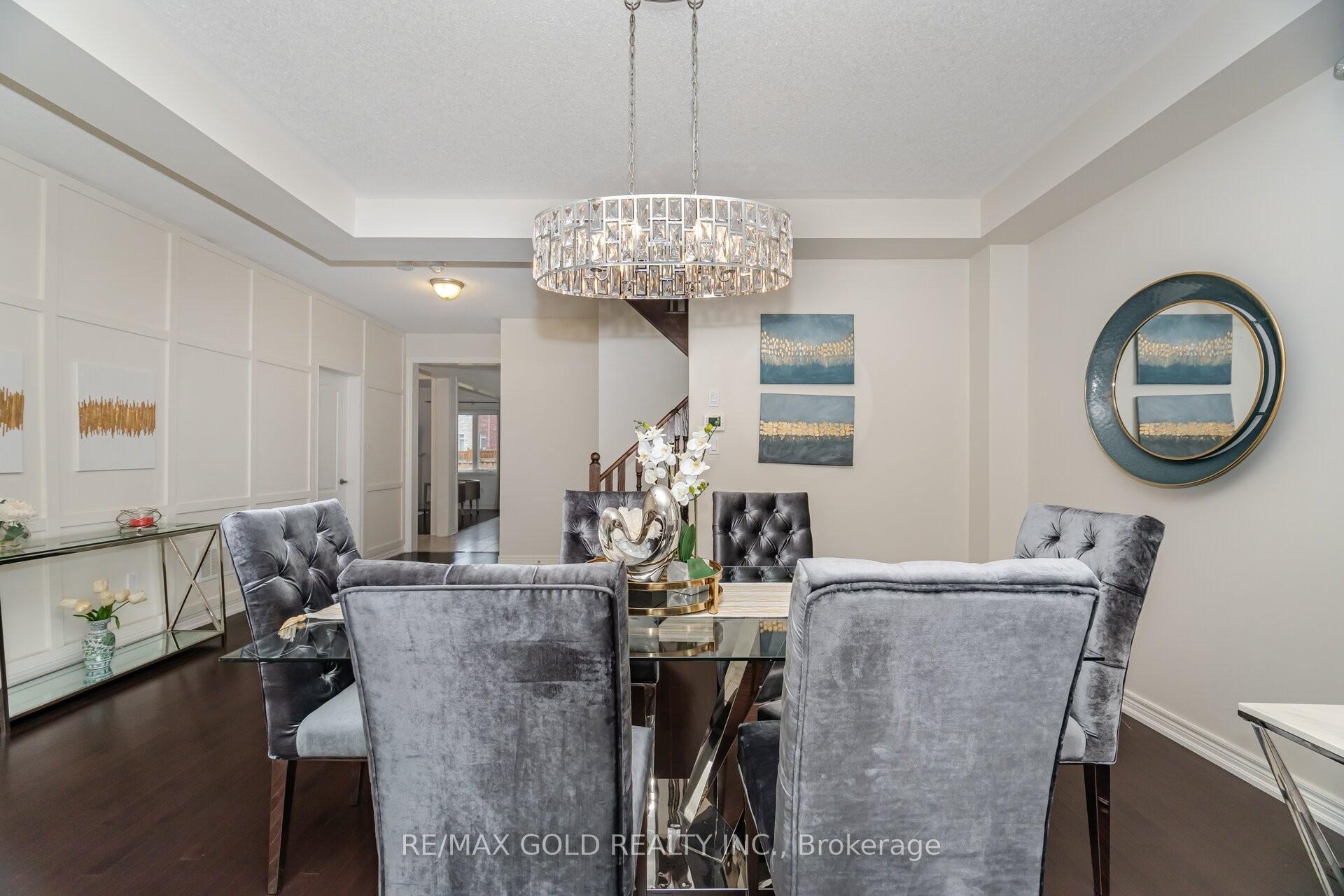 Photo 7 of 37 Observatory Crescent, Brampton, Toronto Gore Rural Estate — HOMEH